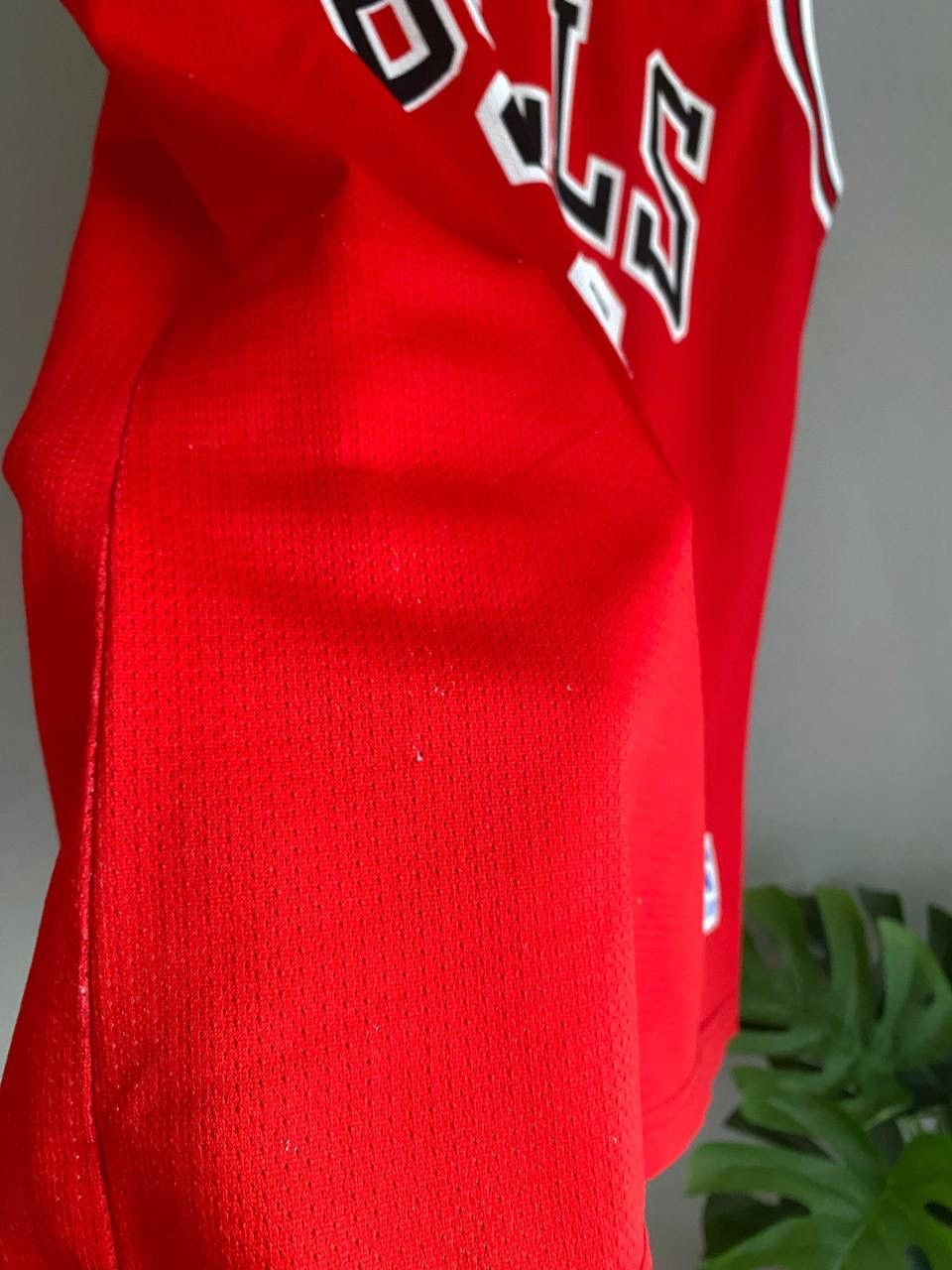Champion Vintage 90s NBA Basketball Jersey Chicago Bulls #23 JORDAN M Size US M / EU 48-50 / 2 - 8 Thumbnail