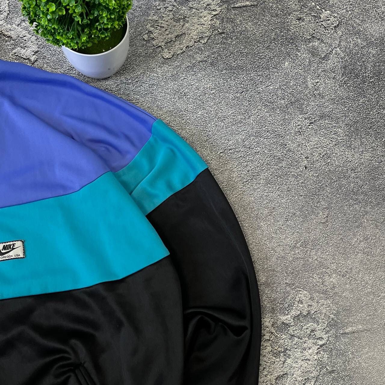 Nike Vintage 80s Nike Oregon Usa Track Jacket Men's Size M Full Size US M / EU 48-50 / 2 - 8 Thumbnail