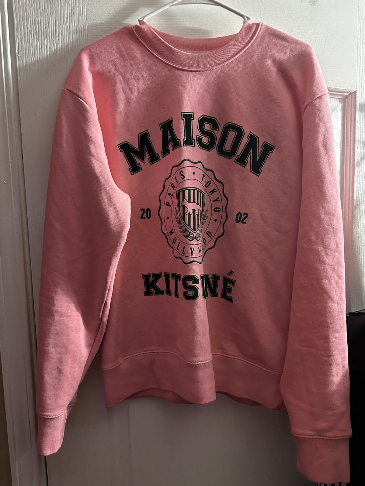 Maison Kitsune Maison Kitsuné Pink Hotel Varsity Sweatshirt Size US M / EU 48-50 / 2 - 1 Thumbnail