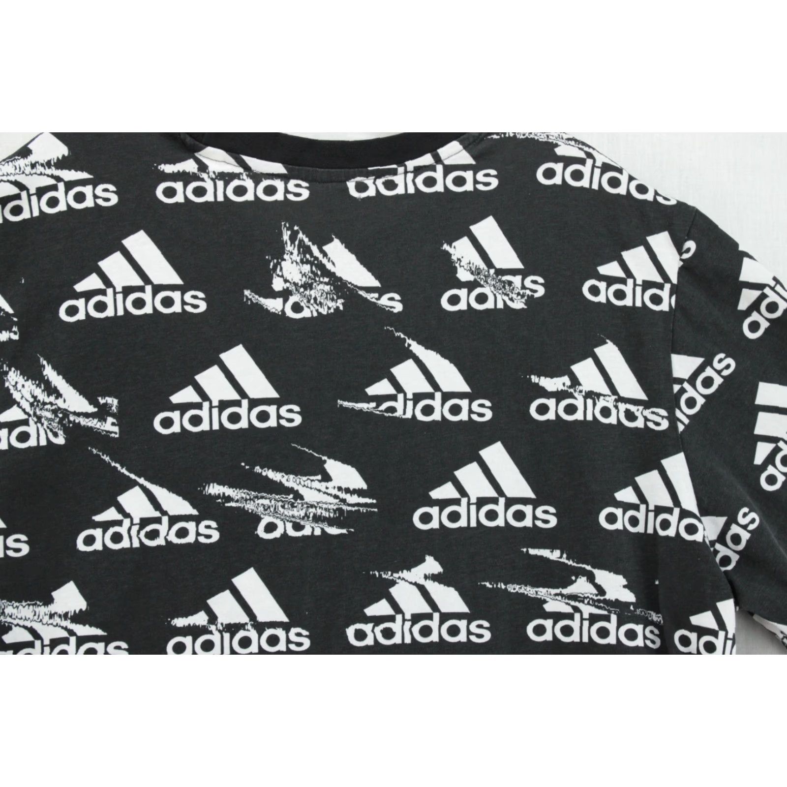 Adidas Adidas T Shirt XL Black All Over Print Logo Short Sleeve Crewneck Tee Mens Size US XL / EU 56 / 4 - 4 Thumbnail