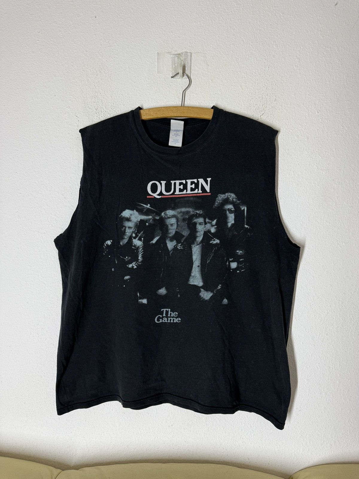 Band Tees Y2k Queen The Game Sleeveless t shirt tank top Size US L / EU 52-54 / 3 - 1 Thumbnail