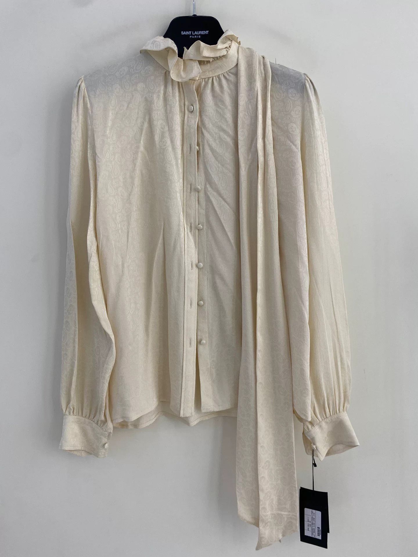 Saint Laurent Paris Saint Laurent White Embossed Silk Shirt Size XXS / US 00 / IT 34 - 1 Thumbnail
