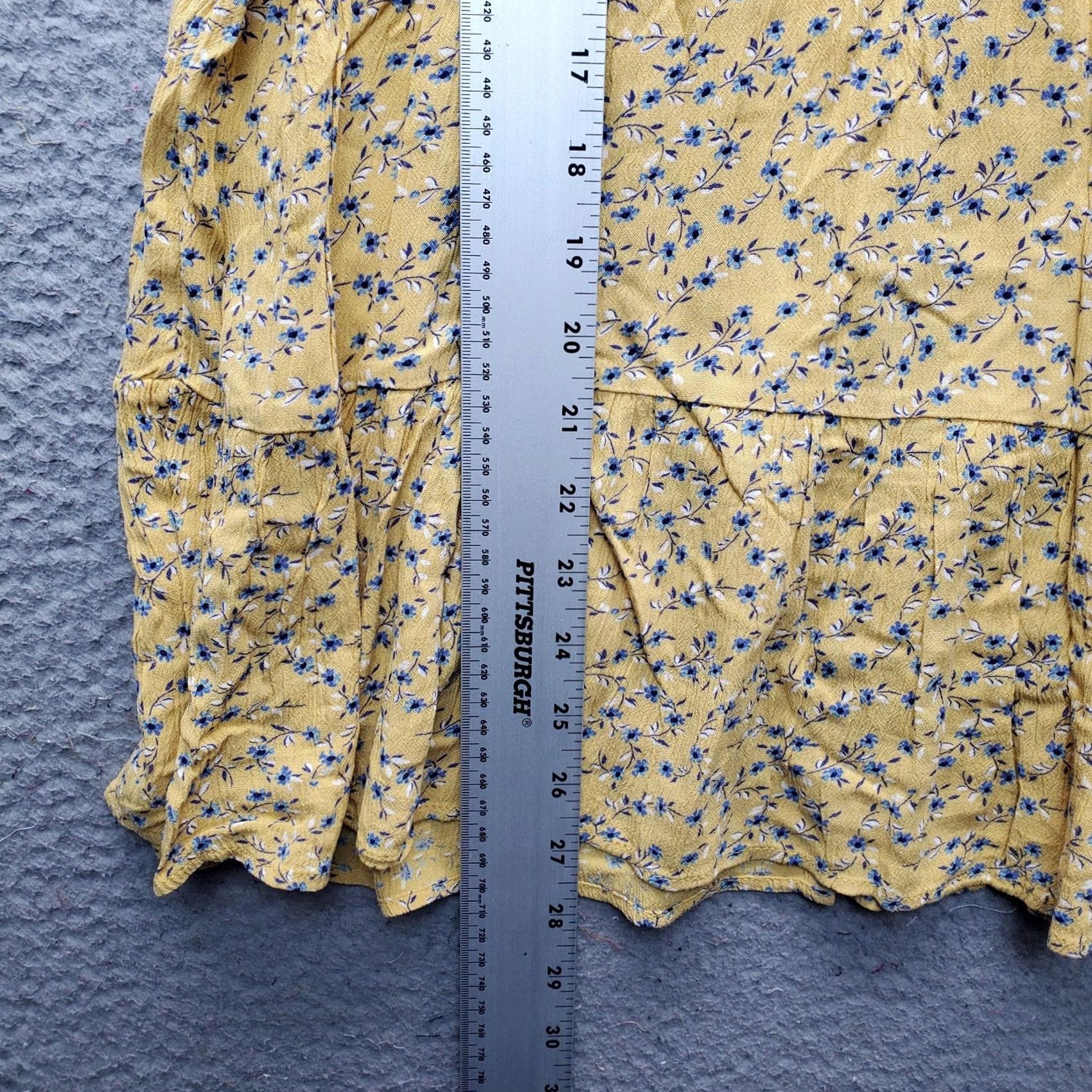 American Eagle Outfitters American Eagle Outfitters Blouse Top Womens M Multicolor Floral Tiered Hem Cross Back Sleeveless V-Neck Size M / US 6-8 / IT 42-44 - 3 Thumbnail