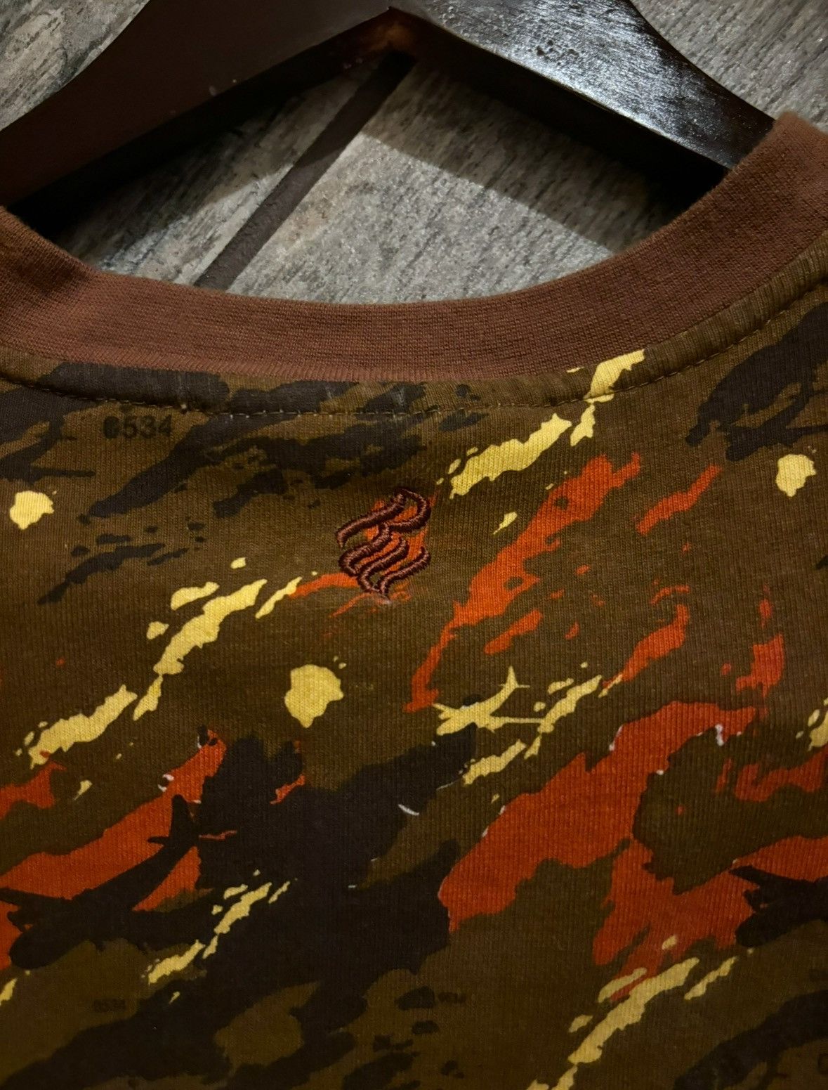Rocawear Vintage Rocawear Camo T-shirt Size US L / EU 52-54 / 3 - 3 Thumbnail