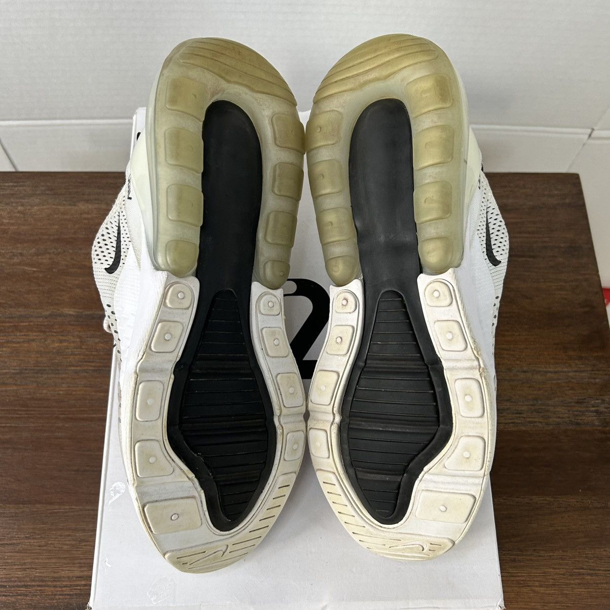 Nike Nike Air Max 270 White Black Sneakers Women’s 9.5 Size US 9.5 / IT 39.5 - 6 Thumbnail
