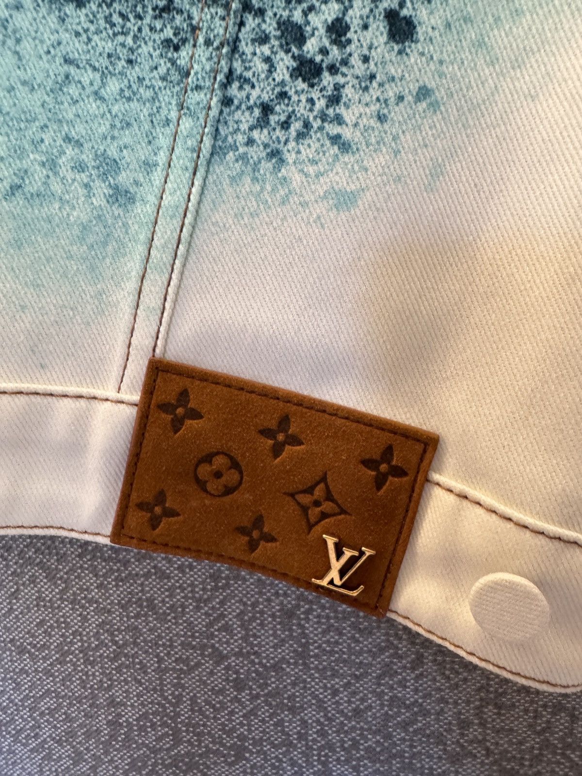 Louis Vuitton Louis Vuitton Spray Denim Jacket Size US M / EU 48-50 / 2 - 3 Thumbnail