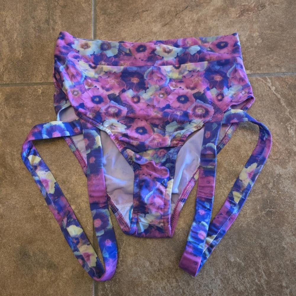 Designer Multicolored Floral Forplay Rave Booty Bottoms Size ONE SIZE - 1 Thumbnail