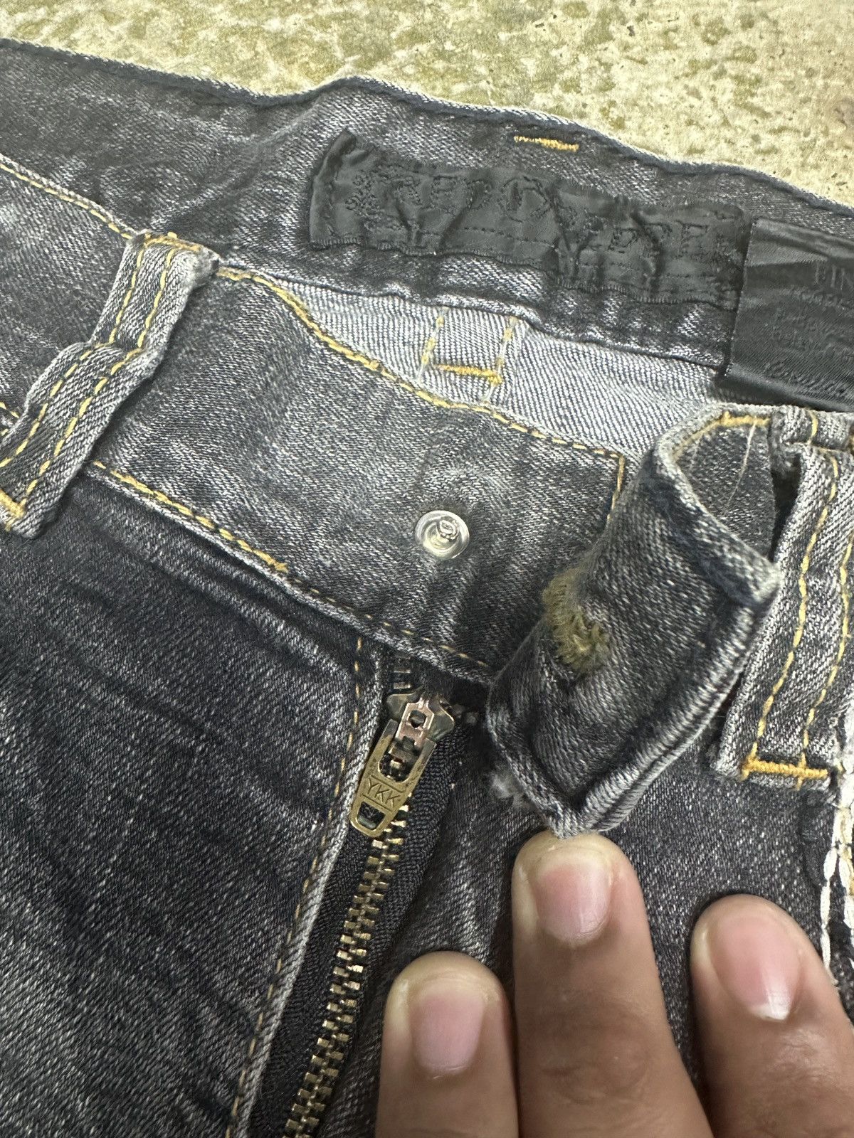 Ed Hardy × Japanese Brand Red Pepper distressed Denim Rare Design Size US 31 - 8 Thumbnail