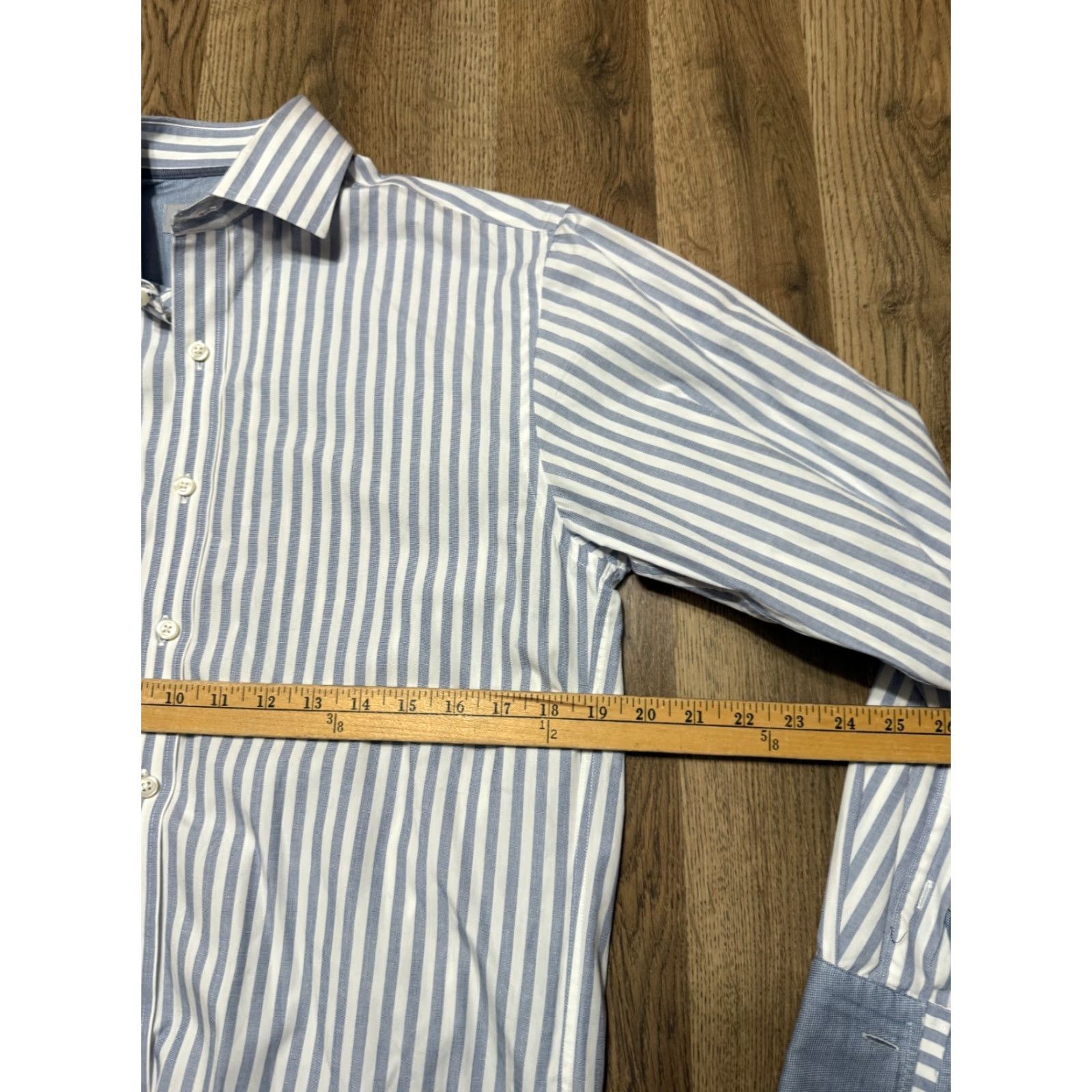 Vintage Marc New York Shirt Mens 15 32/33 Blue White Striped Button Up Authentic Fit Shirt Mens Regular Blue Striped 15 32/33 Button-Up Mens Size US M / EU 48-50 / 2 - 7 Thumbnail