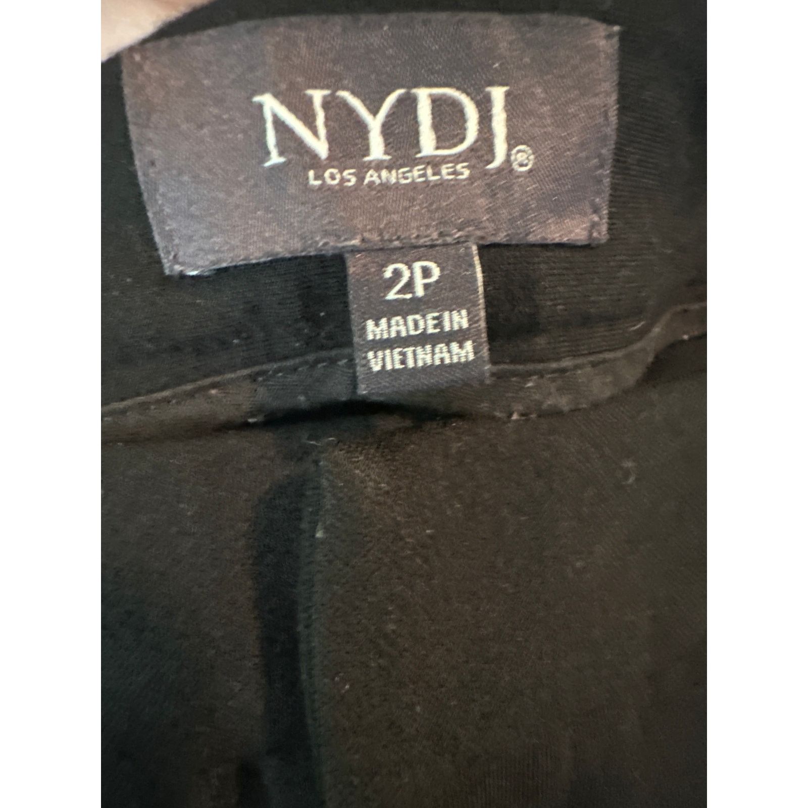 NYDJ NYDY black flat front straight legs pants size 2P Size 26" / US 2 / IT 38 - 3 Thumbnail
