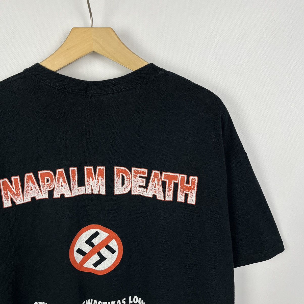 Band Tees Vintage Napalm Death Nazi Punks Fuck Off band T Shirt 2003 Size US XL / EU 56 / 4 - 10 Thumbnail