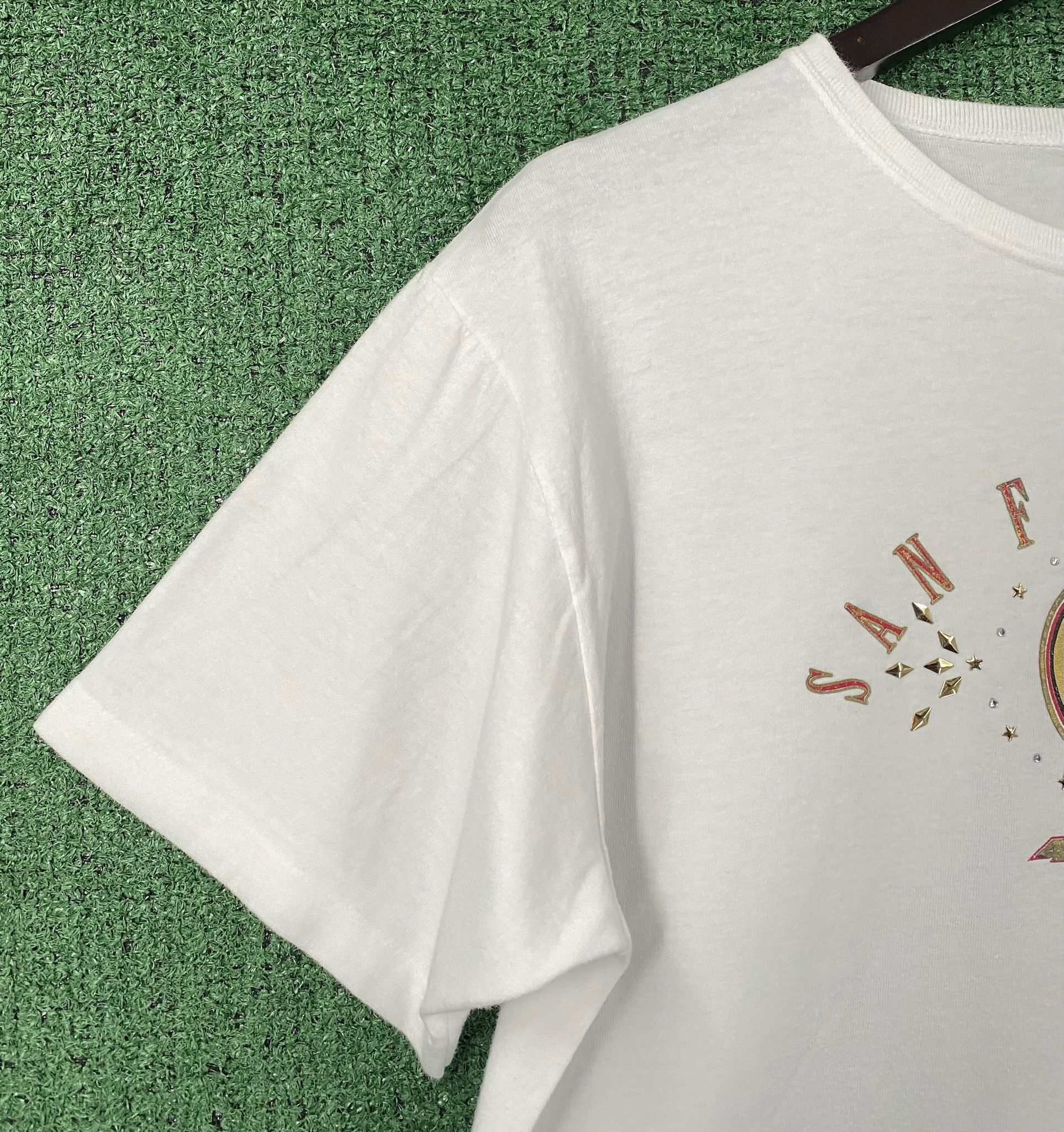 Vintage 90’s San Francisco 49ers Jeweled Single Stitch T-Shirt Large Size L / US 10 / IT 46 - 4 Thumbnail