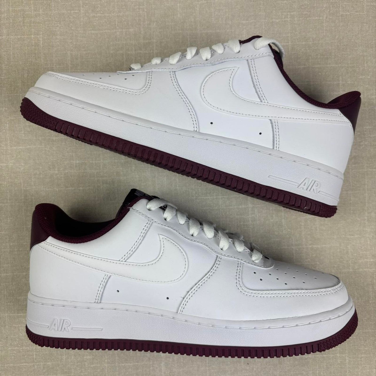 Nike 🍷 2022 Nike Air Force 1 Low '07 “White Dark Beetroot” 9M Size US 9 / EU 42 - 2 Thumbnail