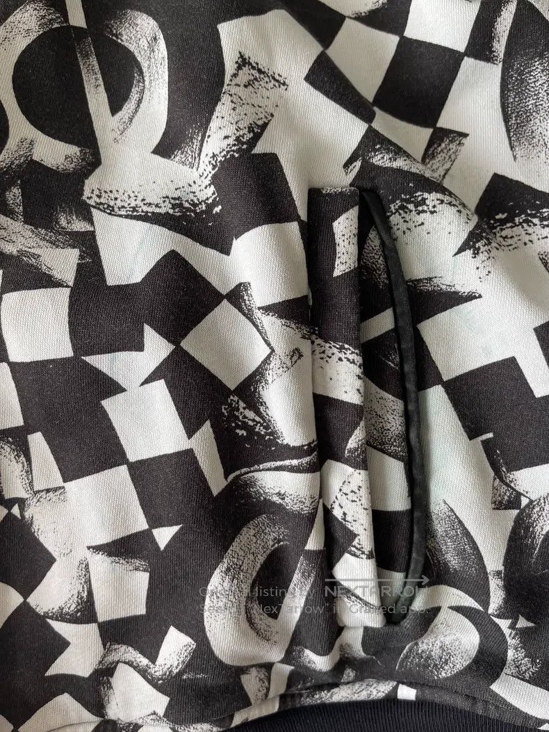 Versace Versace Black and white coat Size US XXL / EU 58 / 5 - 4 Thumbnail