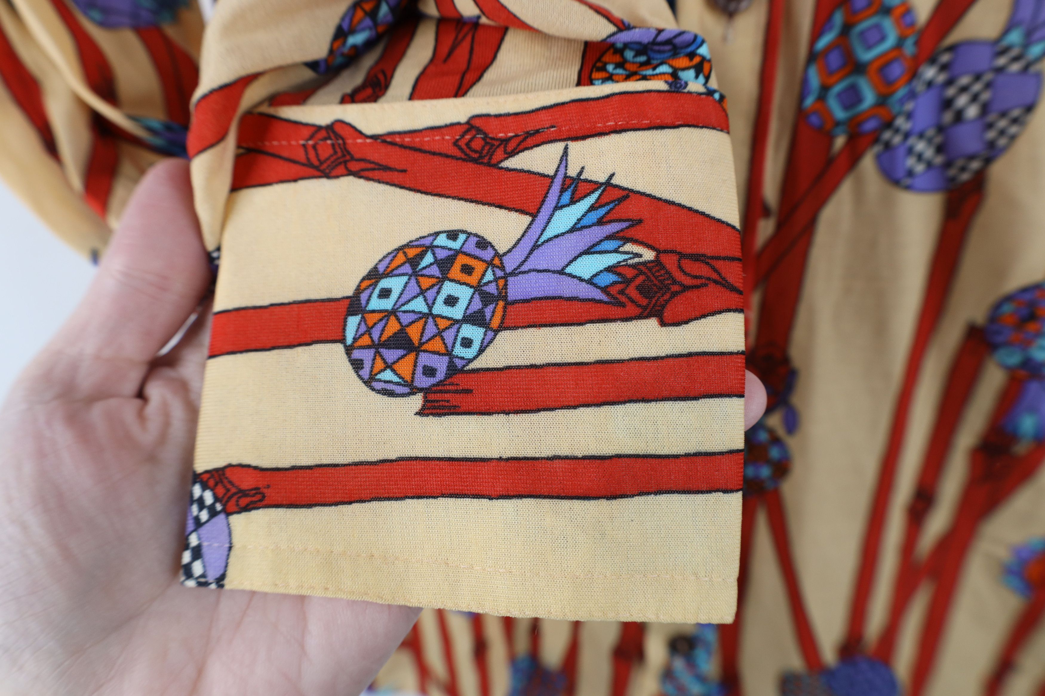 Vintage Vintage 60s Streetwear Knit Pineapple Geometric Button Shirt Size L / US 10 / IT 46 - 5 Thumbnail