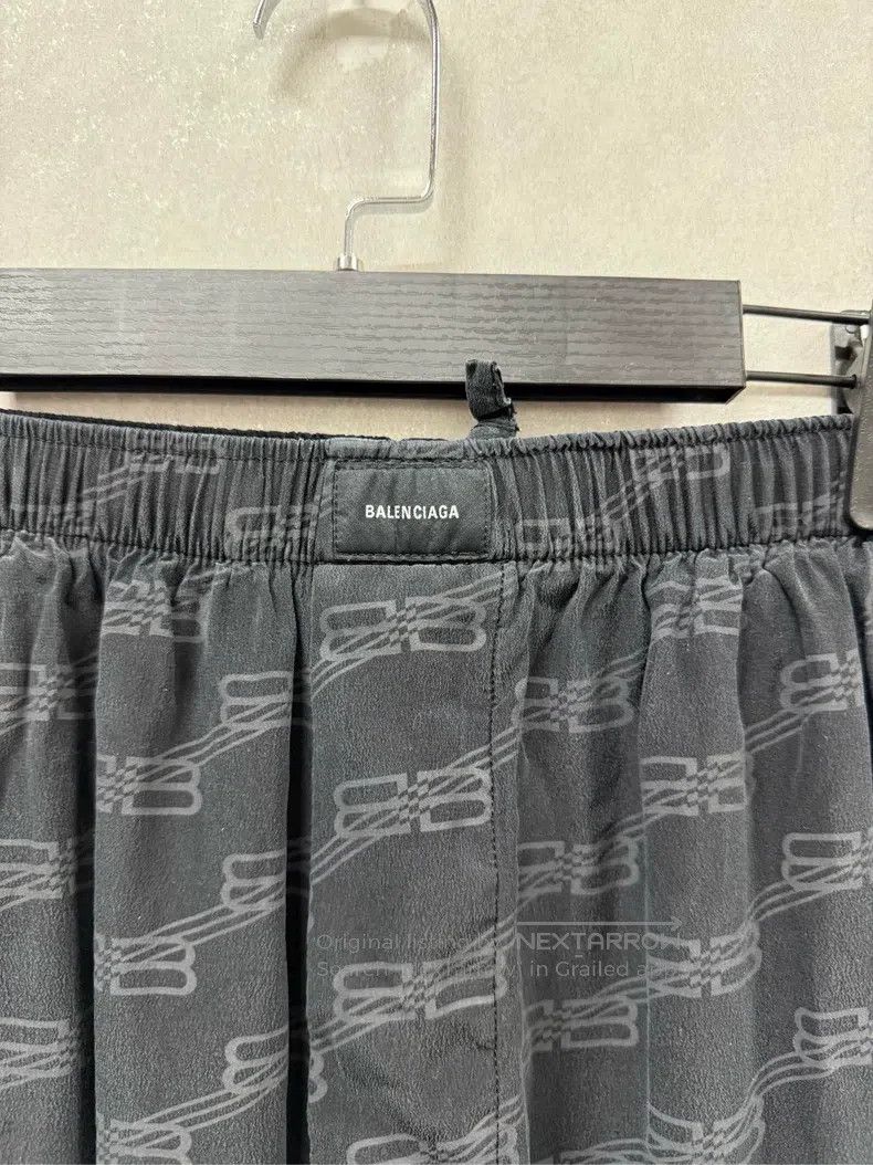 Balenciaga Balenciaga Fully Printed Trousers Size US 36 / EU 52 - 4 Thumbnail