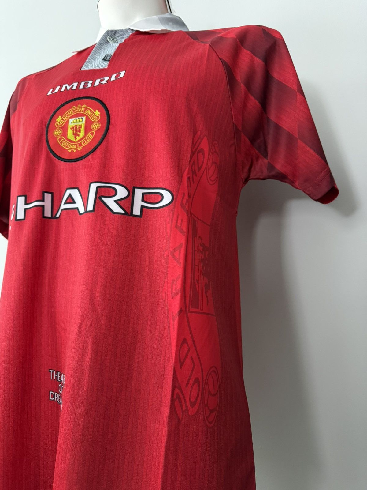 Umbro Eric Cantona #7 Manchester United Red New Men Soccer Jersey Size US S / EU 44-46 / 1 - 5 Thumbnail