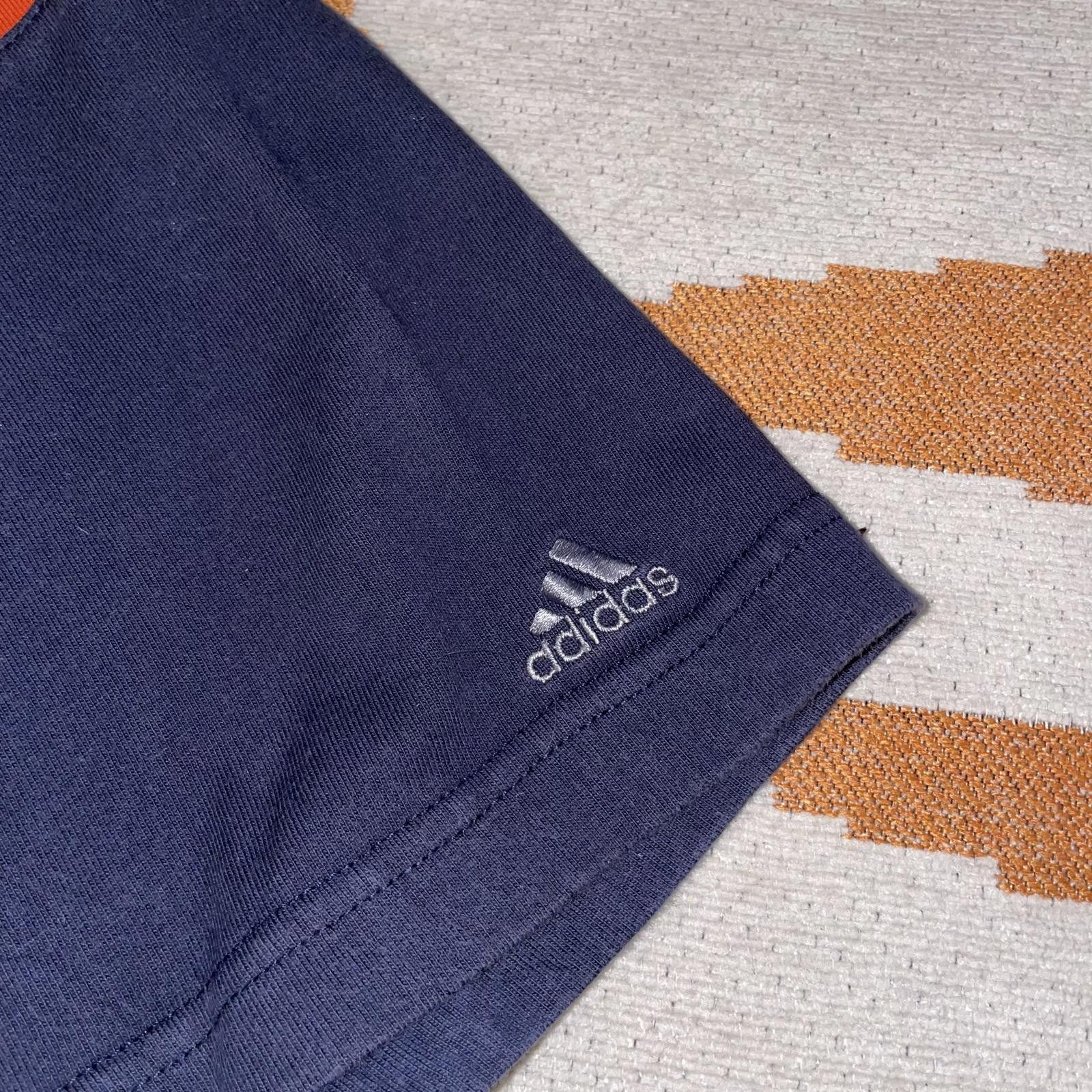 Adidas Adidas 90s Embroidered Panelled T-Shirt M Size US M / EU 48-50 / 2 - 6 Thumbnail