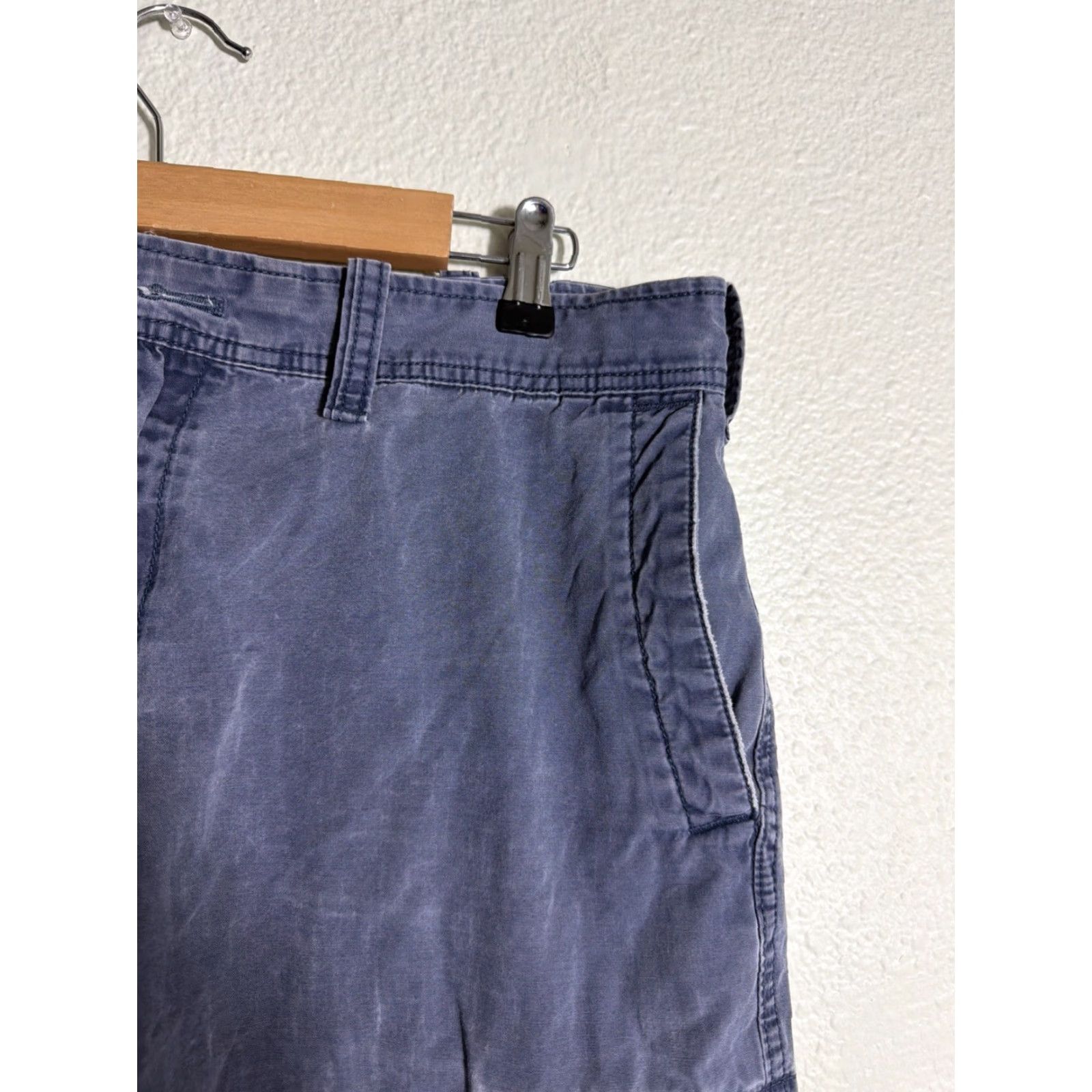 Eddie Bauer Eddie Bauer Mens Cargo Shorts Distressed Blue 36x10 Missing Button Flaw Regular Mens Size US 36 / EU 52 - 4 Thumbnail