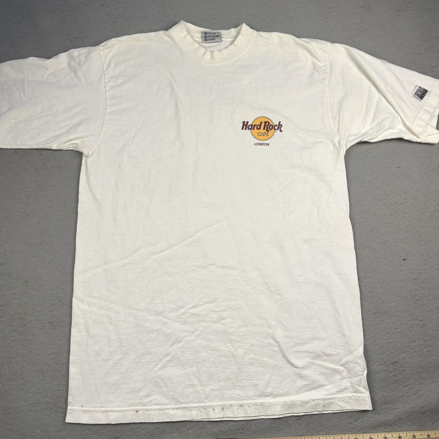 Hard Rock Cafe VINTAGE Hard Rock Cafe Shirt Mens L White London The Original Graphic 90s Rock Music Travel Logo City Crew Neck Short Sleeve Graphic Print Mens Size US L / EU 52-54 / 3 - 3 Thumbnail