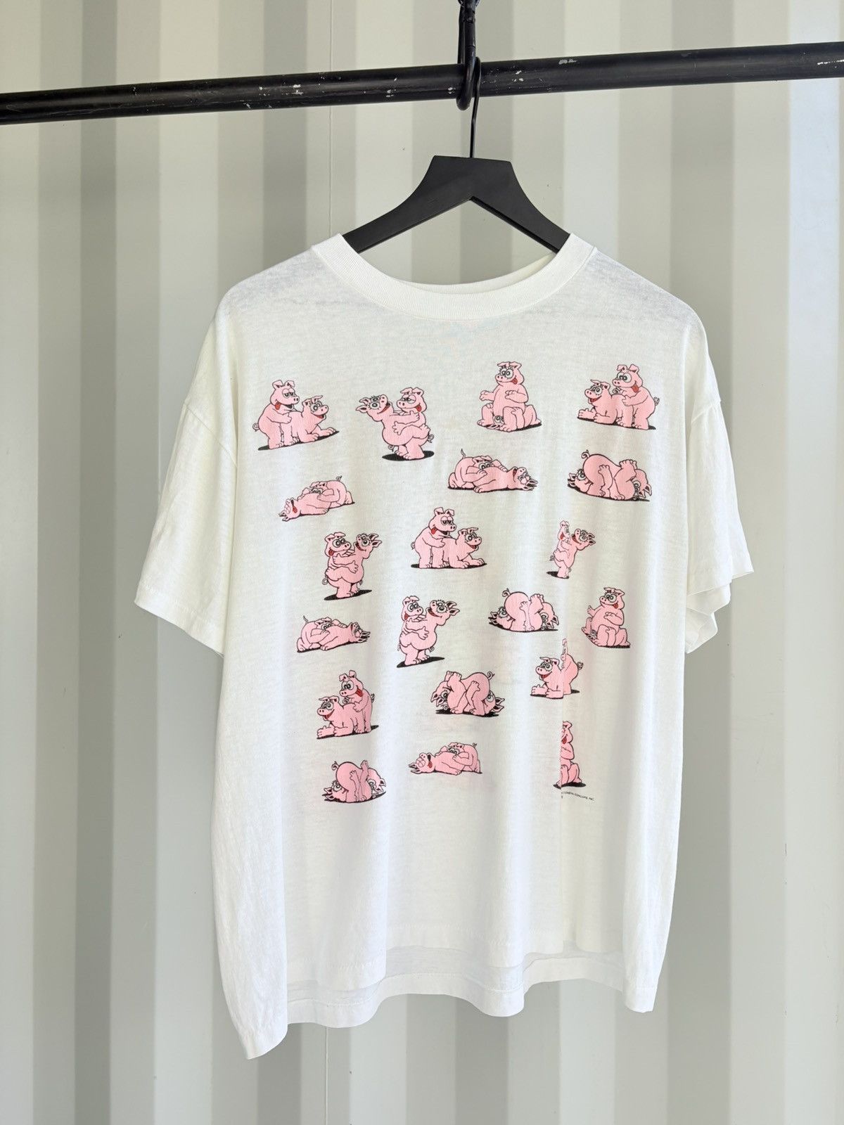 Vintage Vintage Dirty Pig Sex Shirt Faded Distressed Grunge Band Size US XL / EU 56 / 4 - 1 Thumbnail