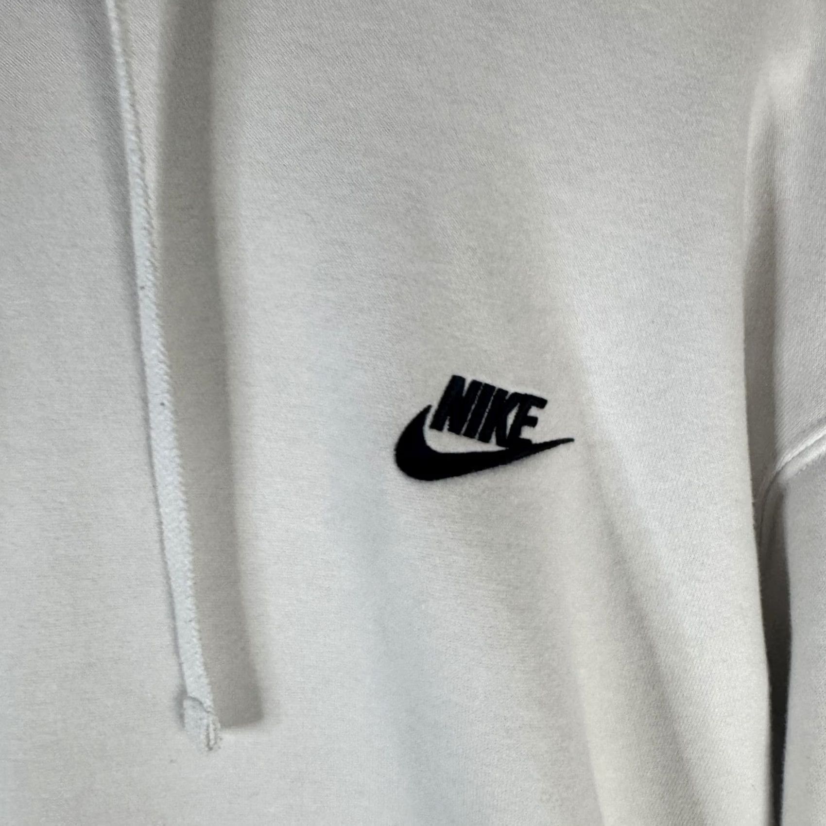 Nike Nike Hoodie Mens Large White Pullover Fleece Sweatshirt Swoosh Logo Embroidered Pockets Size US L / EU 52-54 / 3 - 7 Thumbnail