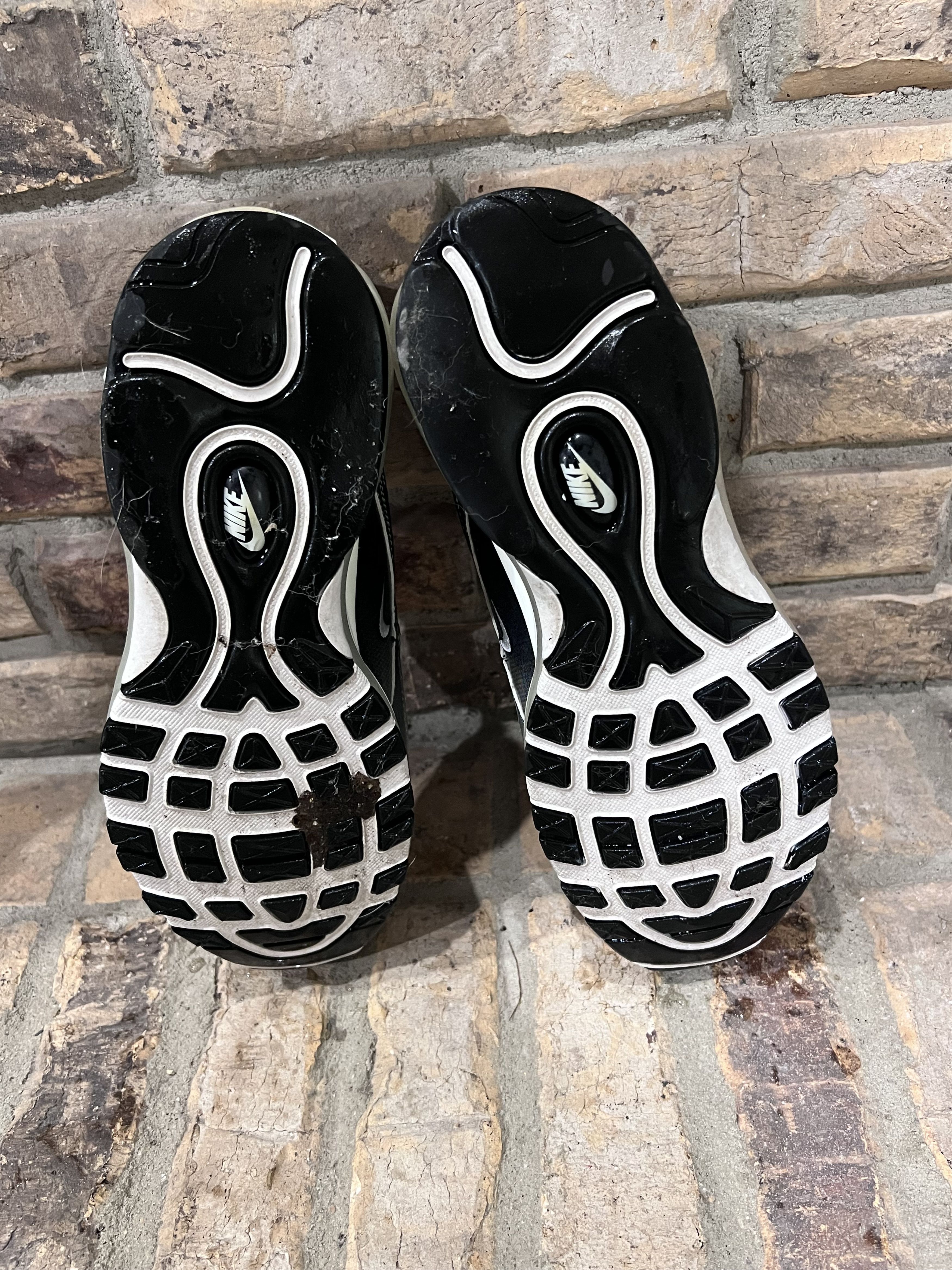 Nike Nike Air Max 97 Reflective Silver Size US 10 / EU 43 - 9 Thumbnail