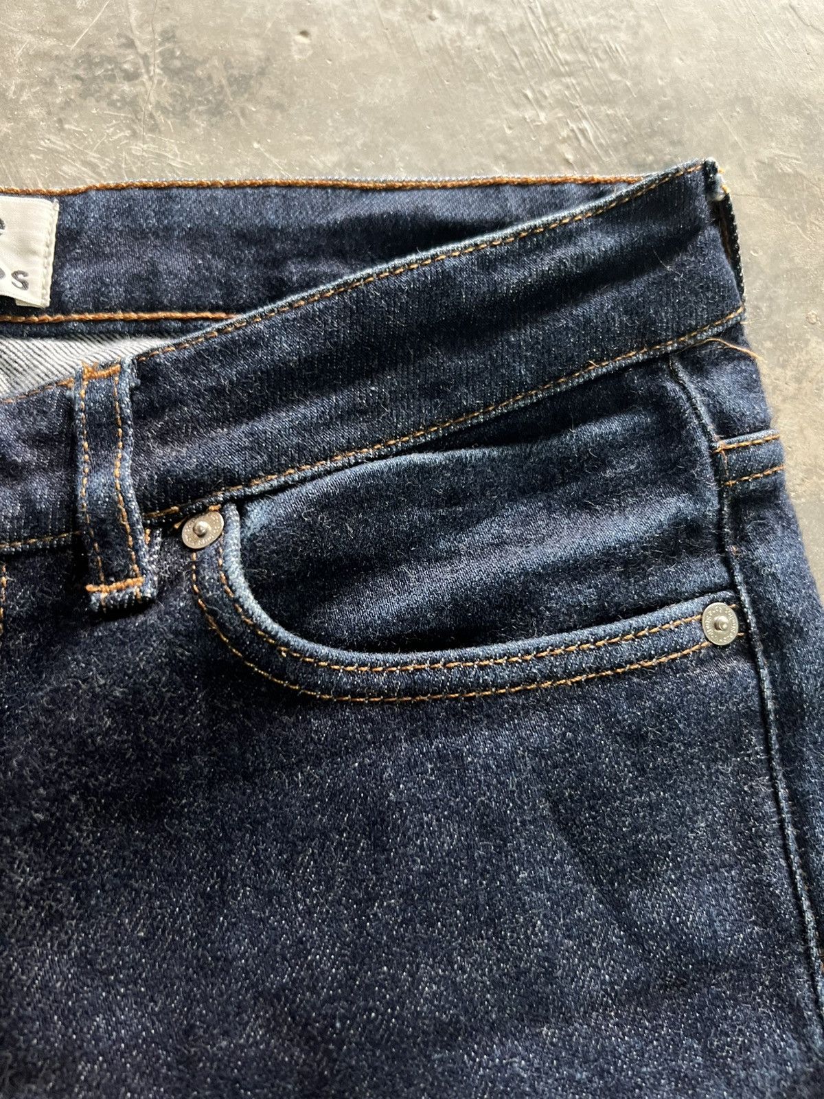 Acne Studios acne studios 3/4 @ cropped style jeans Size US 29 - 10 Thumbnail