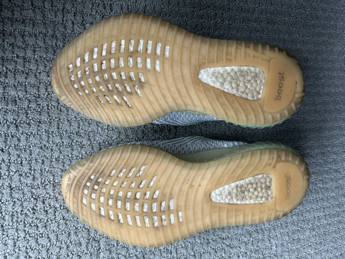 Adidas × Kanye West Adidas Yeezy Boost 350 V2 Yeshaya Size US 10 / EU 43 - 10 Thumbnail