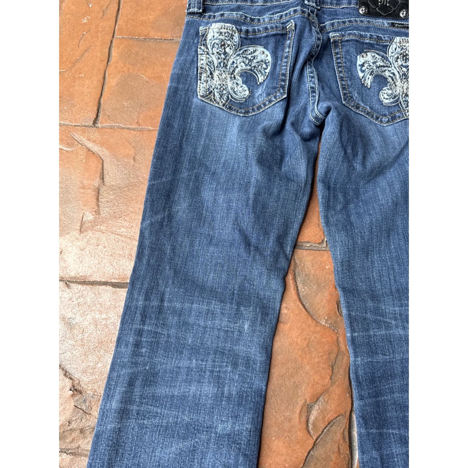 Miss Me Miss Me Jeans Boot Cut Embellished Bling Denim 29 Blue Womens Brand Miss Me Jeans JP6075B Size 29" - 4 Thumbnail