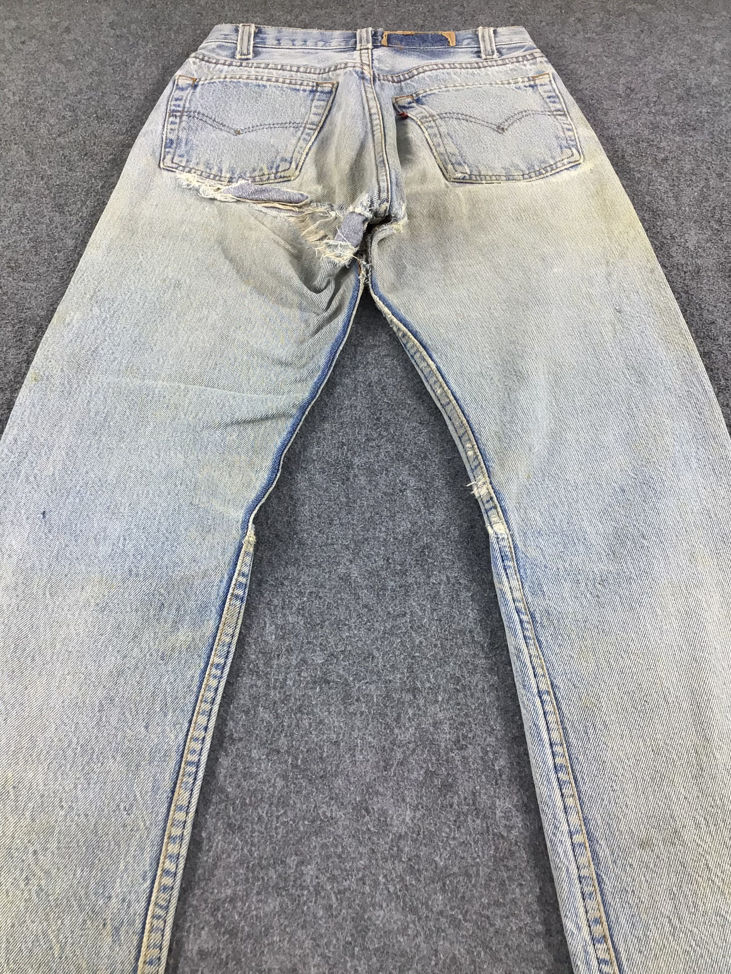 Levi's Vintage Distress 80s Levis 501 Jeans-JM628 Size US 26 / EU 42 - 4 Thumbnail