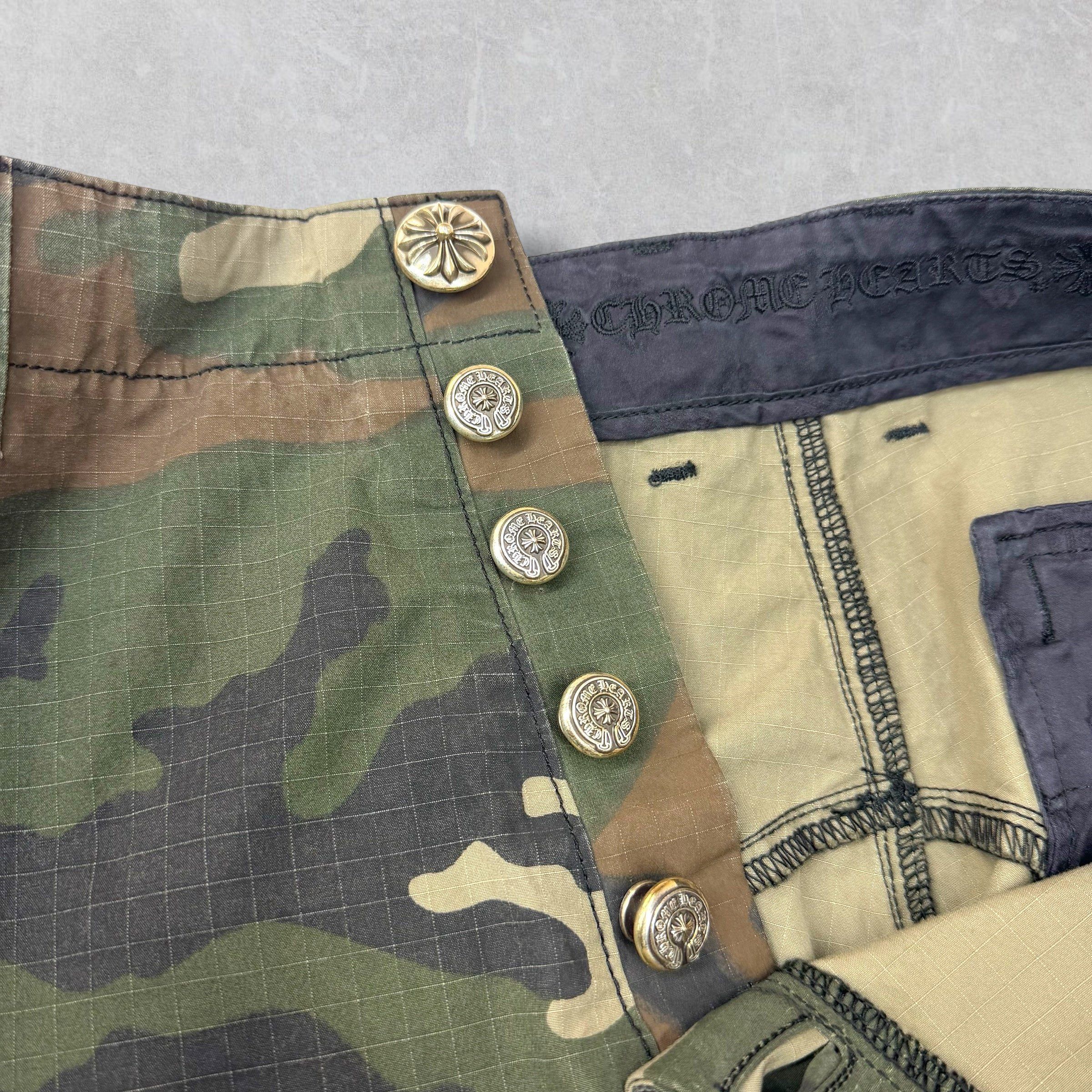 Chrome Hearts Chrome Hearts Cross Patch Camo Cargo Pants 34 Size US 34 / EU 50 - 7 Thumbnail