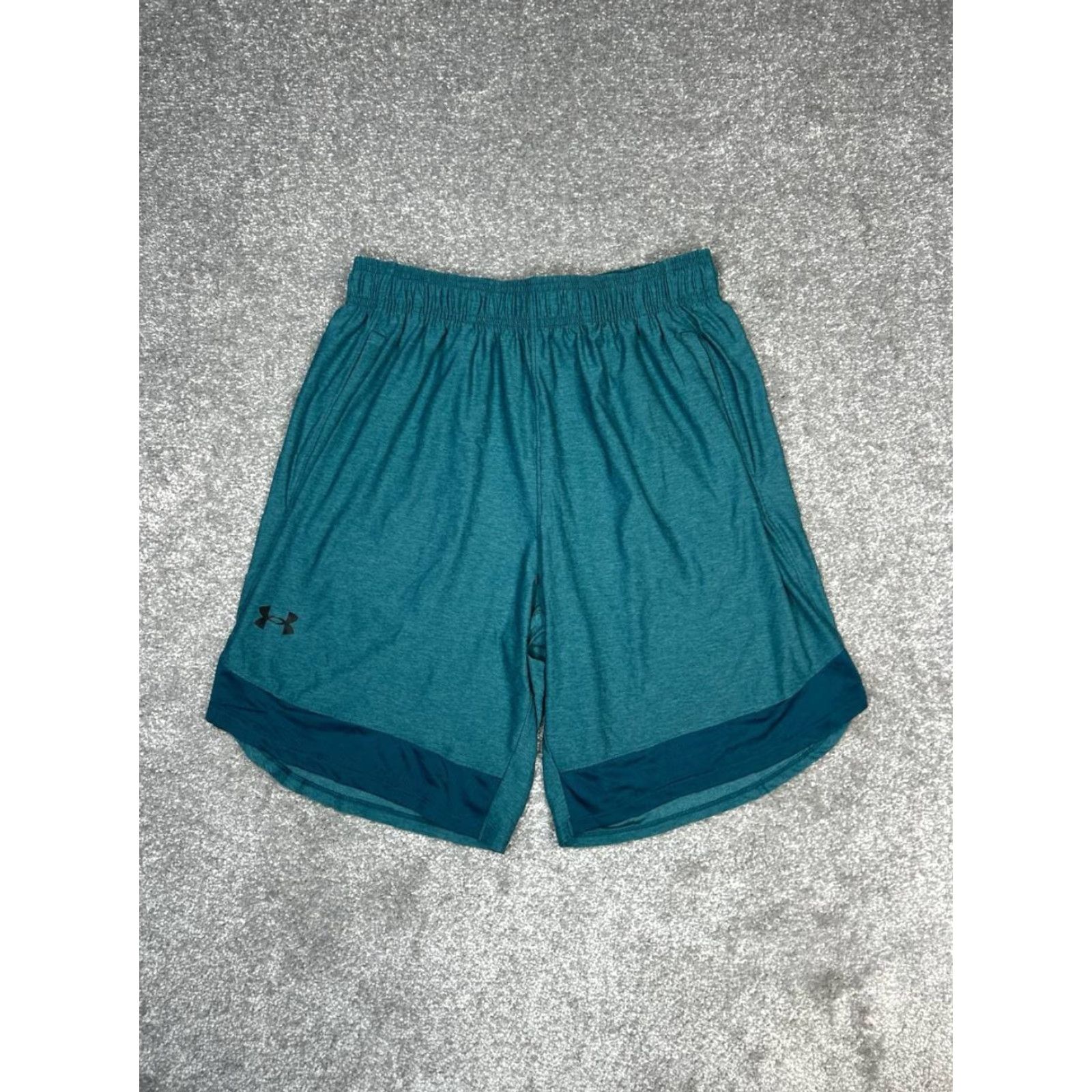 Under Armour Under Armour Train Shorts Mens Medium Green Logo Stretch Breathable Pockets Drawstring Regular Fit 9in Inseam Size US 31 - 2 Thumbnail