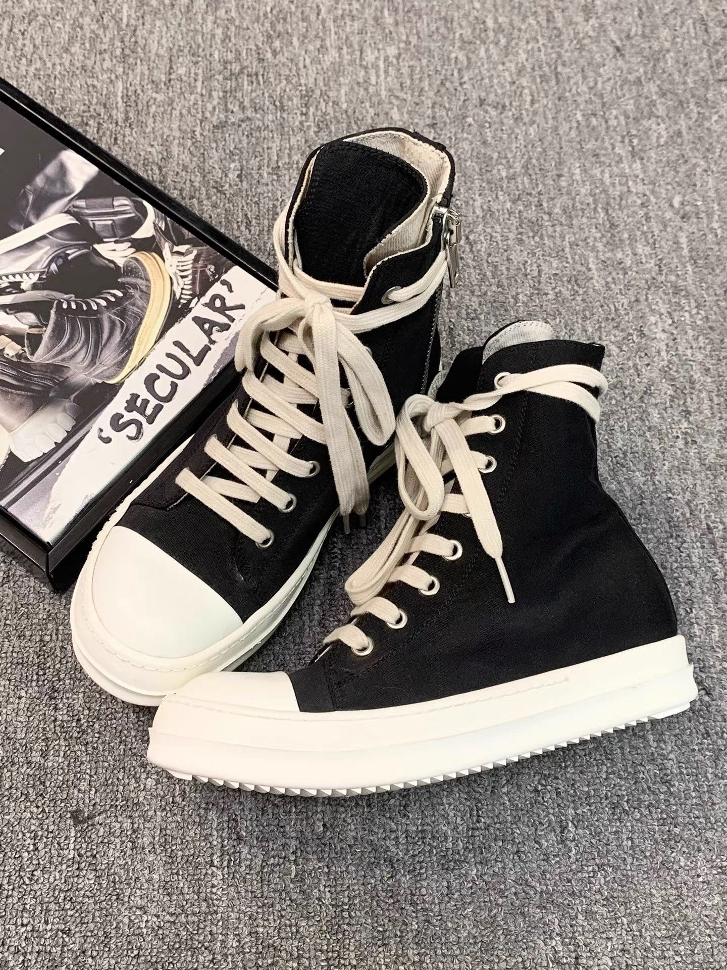Rick Owens Rick Owens Drkshdw Satin Classic Big Converse K34 Size US 6.5 / IT 36.5 - 1 Thumbnail