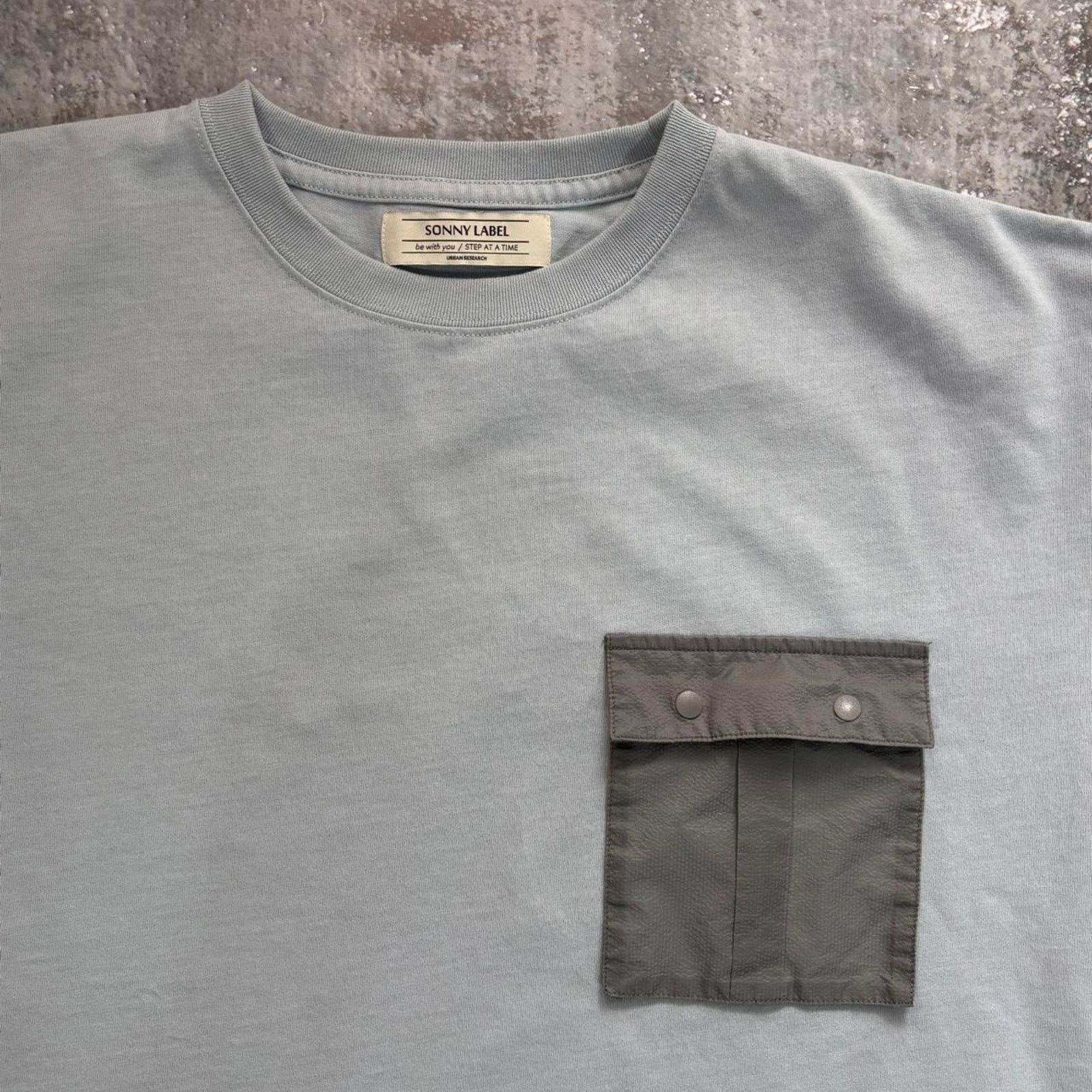 Japanese Brand × URBAN RESEARCH DOORS Sonny Label Urban Research Light Blue Nylon Pocket T Shirt. Size US L / EU 52-54 / 3 - 2 Thumbnail