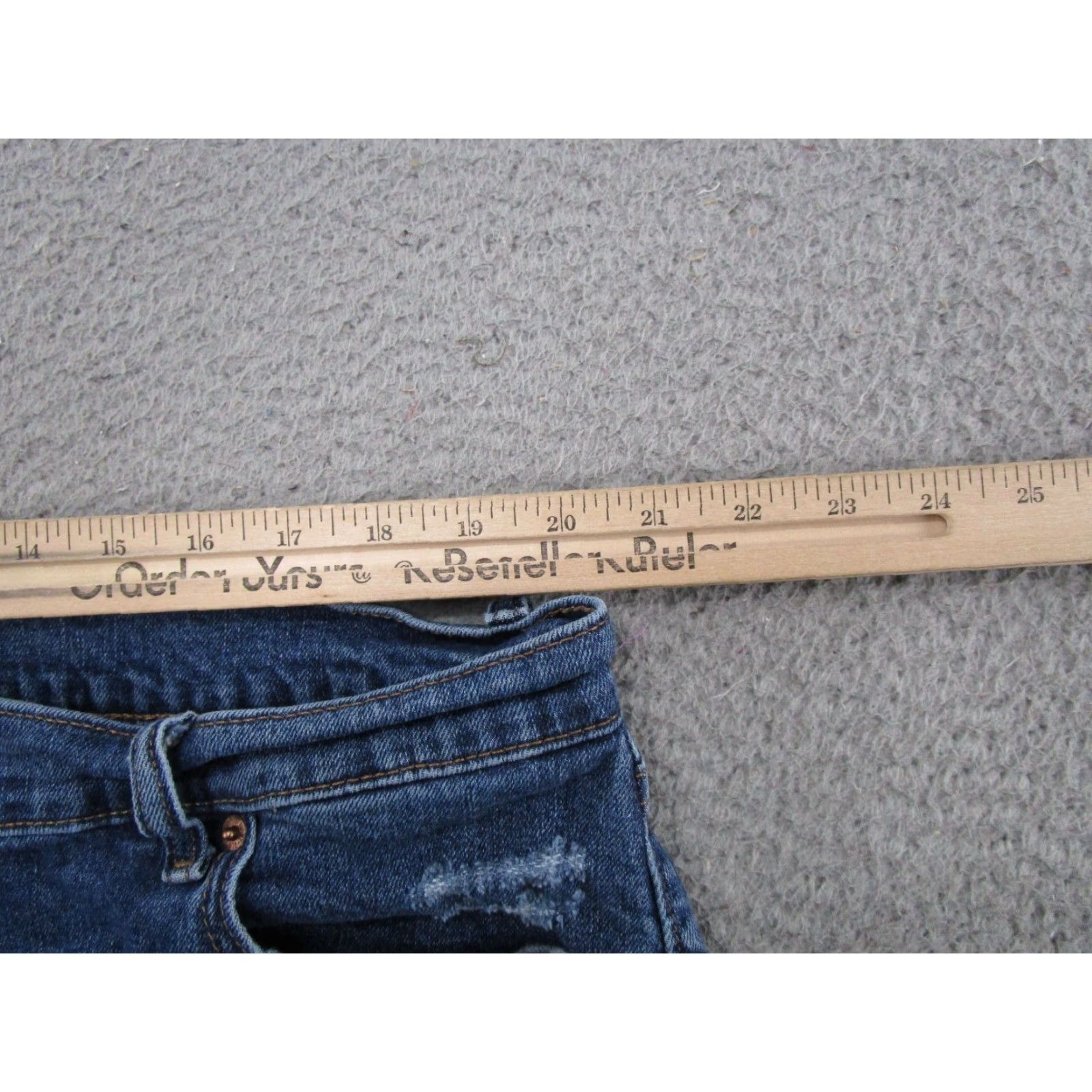 Old Navy Old Navy Distressed Denim Jeans Womens Plus Size 20 Stretch Boyfriend Mid Rise 5-Pocket Blue Size 42" / US 20 - 6 Thumbnail