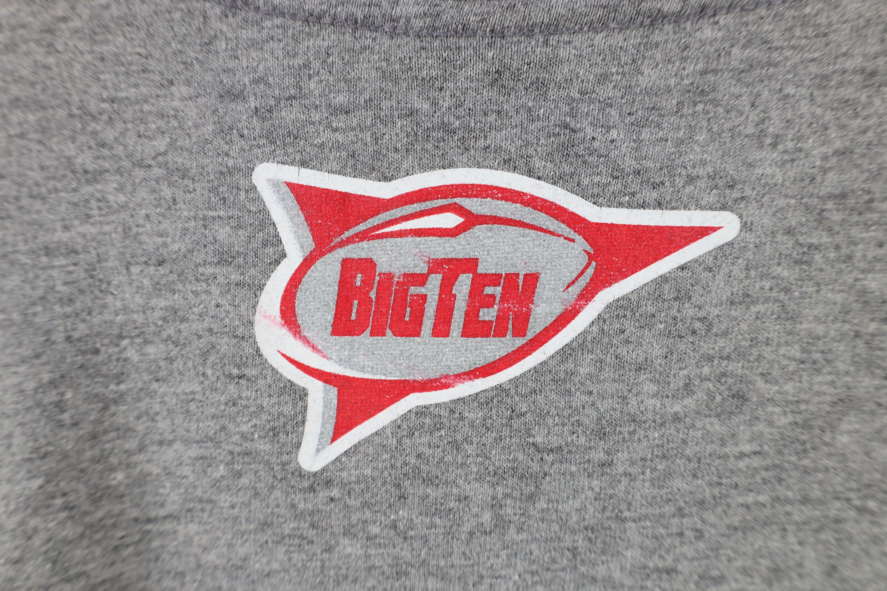 Nike × Vintage Vintage Nike Swoosh Ohio State University Football T-Shirt Size US L / EU 52-54 / 3 - 8 Thumbnail