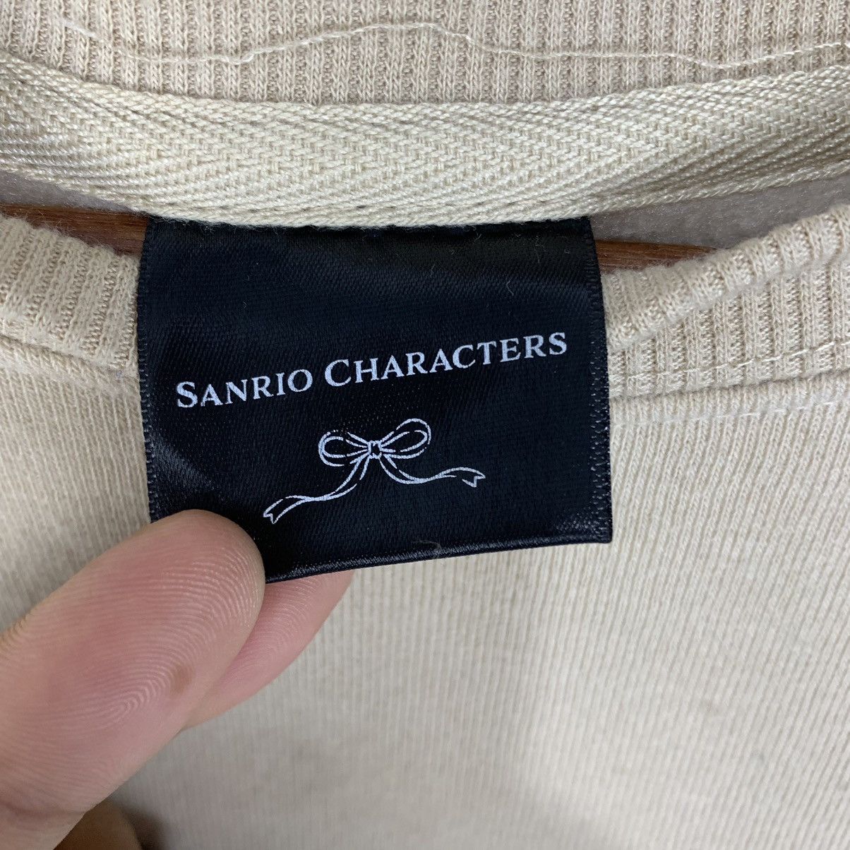 Anime × Japanese Brand Vintage Sanrio Animated Pompompurin Sweatshirt Big Logo Size US M / EU 48-50 / 2 - 5 Thumbnail