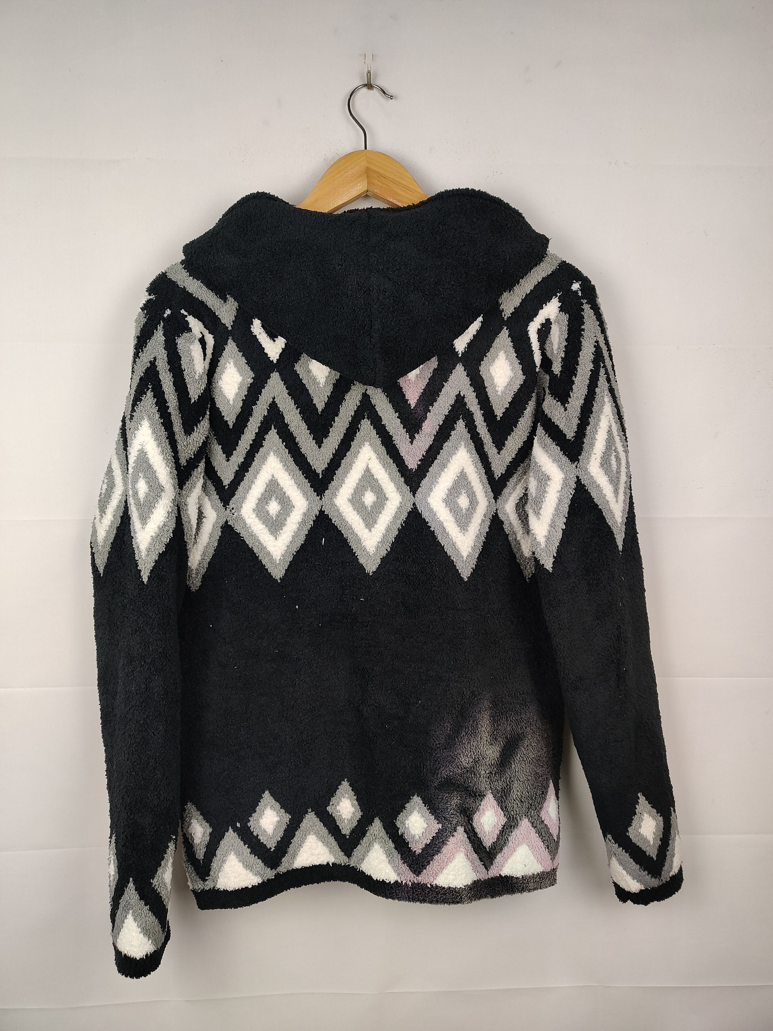 Japanese Brand Anti Ballistic Mohair Yarn Zip Hoodie in Native Pattern Size US M / EU 48-50 / 2 - 7 Thumbnail