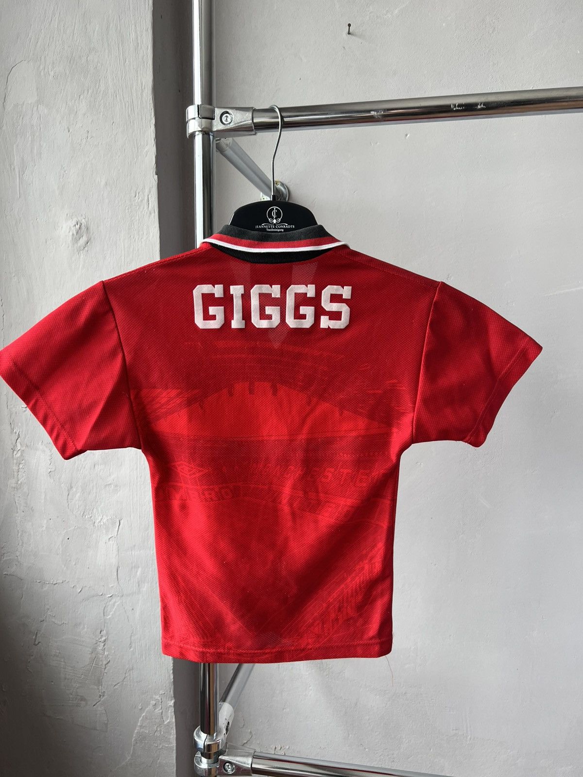 Umbro 1996/98 MANCHESTER UNITED HOME SOCCER JERSEY SHIRT BOYS Size US XXS / EU 40 - 13 Thumbnail