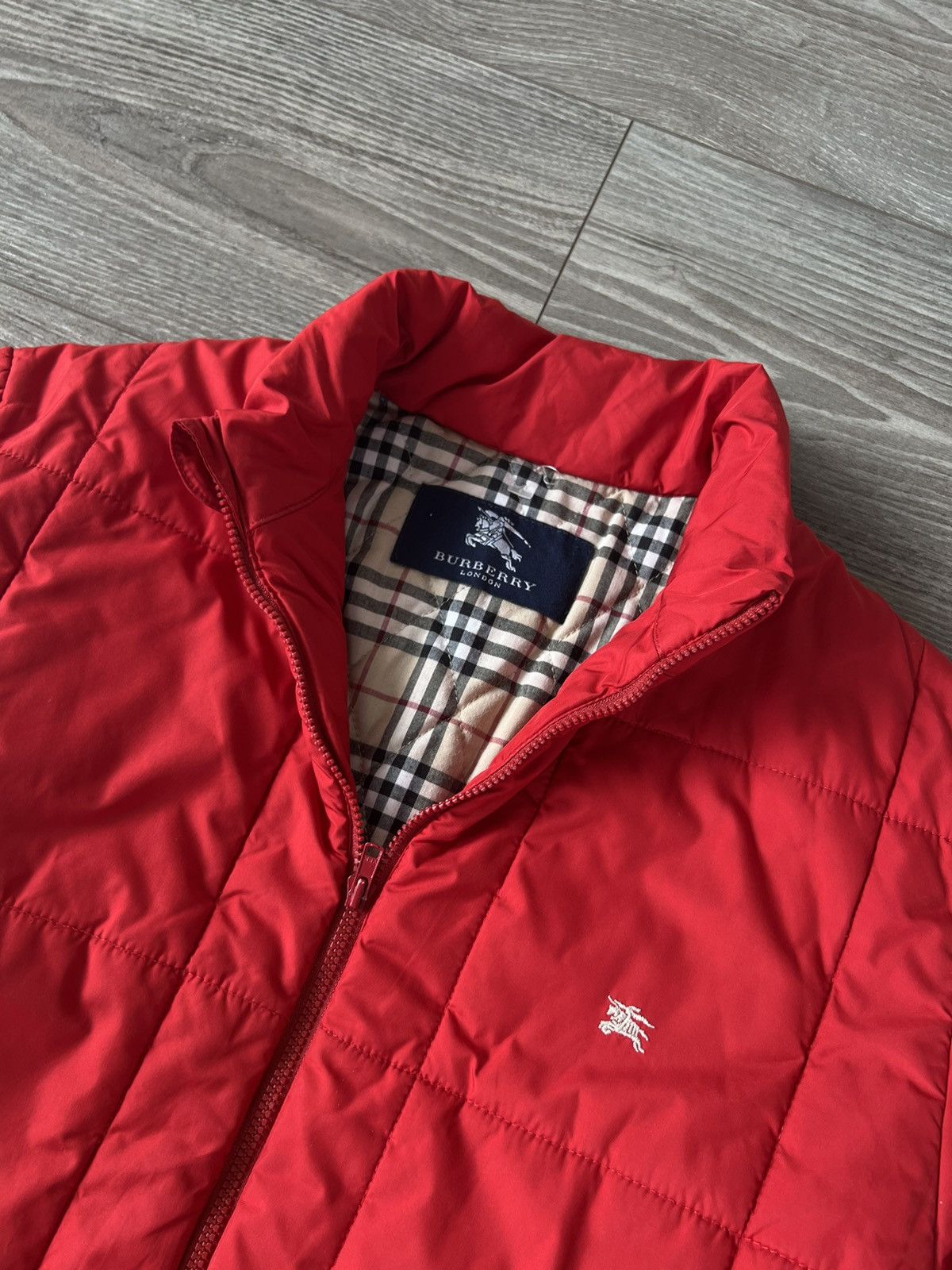 Burberry × Vintage ‼️VINTAGE BURBERRY FULL CELL RED WARM WINTER JACKET‼️ Size M / US 6-8 / IT 42-44 - 9 Thumbnail