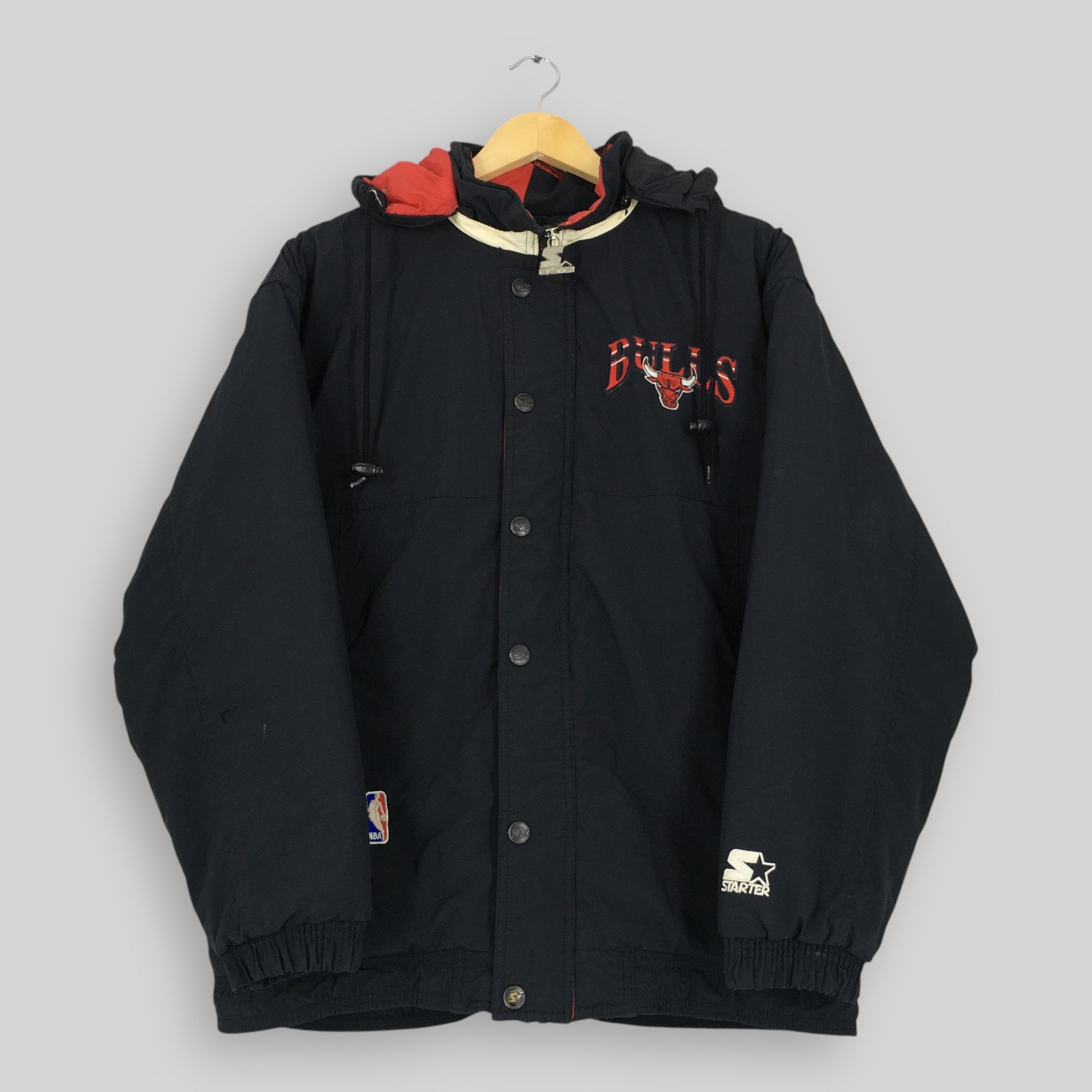 NBA × Starter × Vintage Vintage Chicago Bulls NBA Starter Jacket Small Size US S / EU 44-46 / 1 - 3 Thumbnail