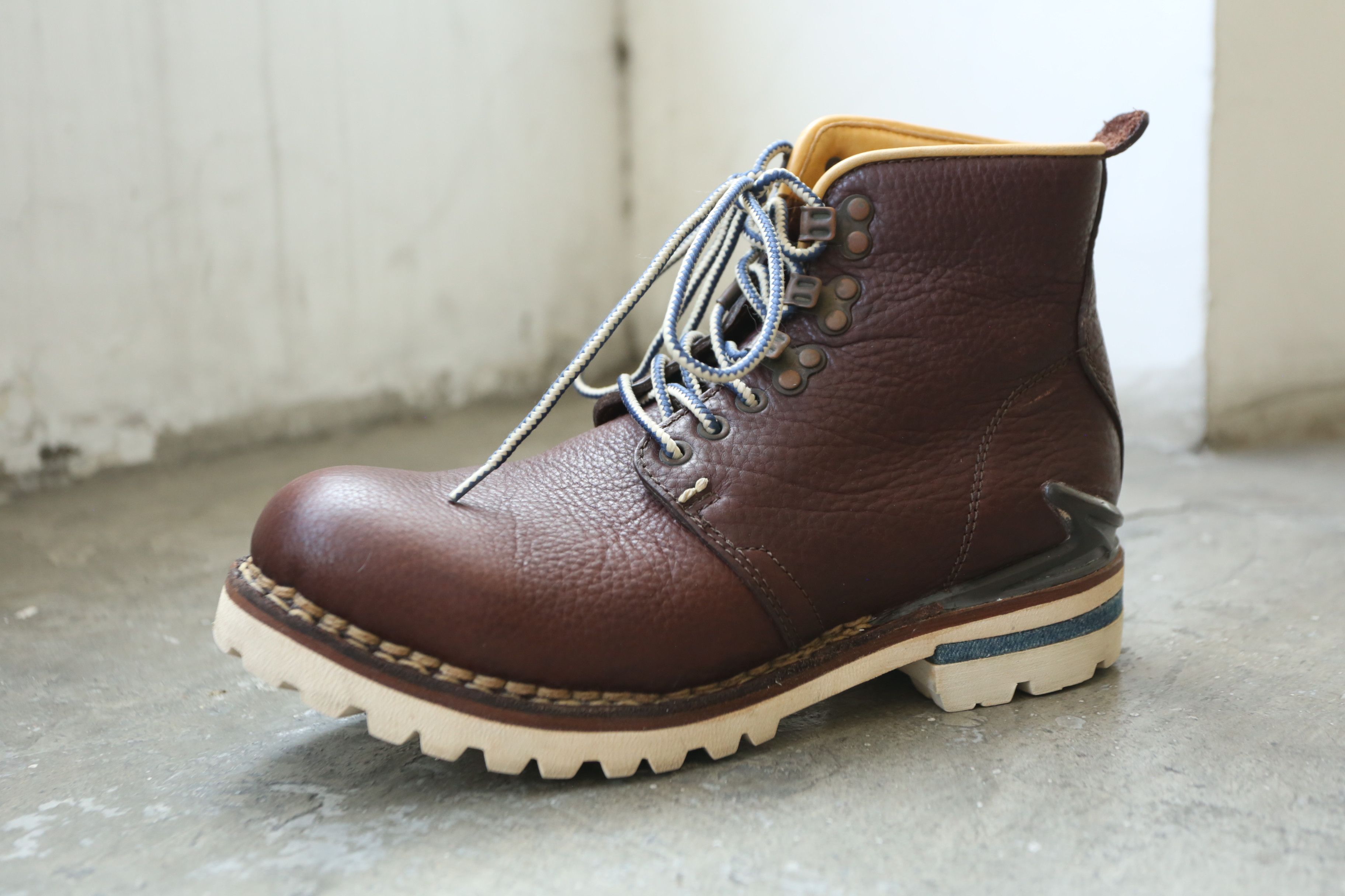Visvim Visvim - F/W 11 - Zermatt Boots-Folk Size US 9 / EU 42 - 12 Thumbnail