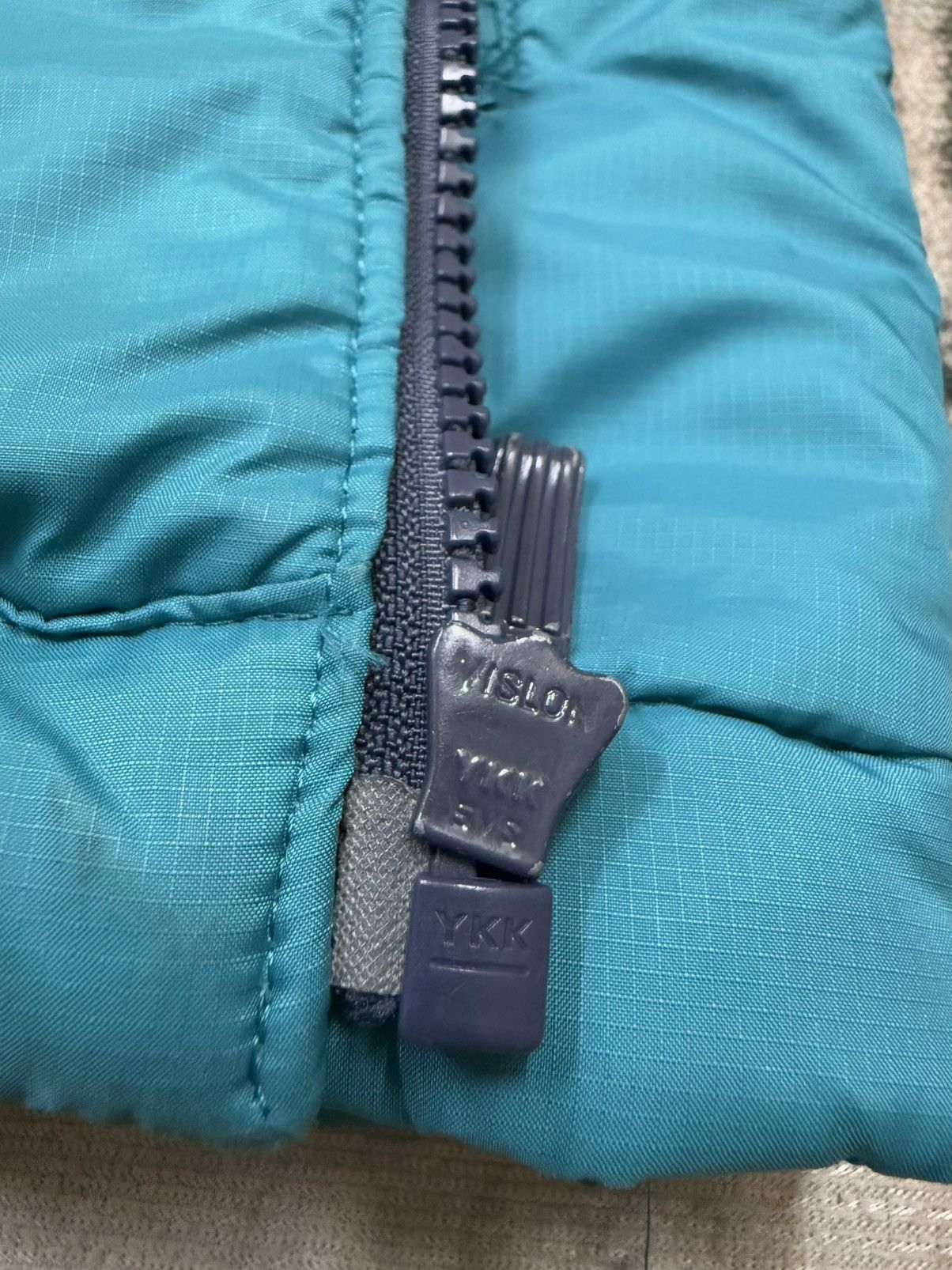 Adidas Vintage Y2K Adidas Puffer Down Jacket Size US M / EU 48-50 / 2 - 7 Thumbnail