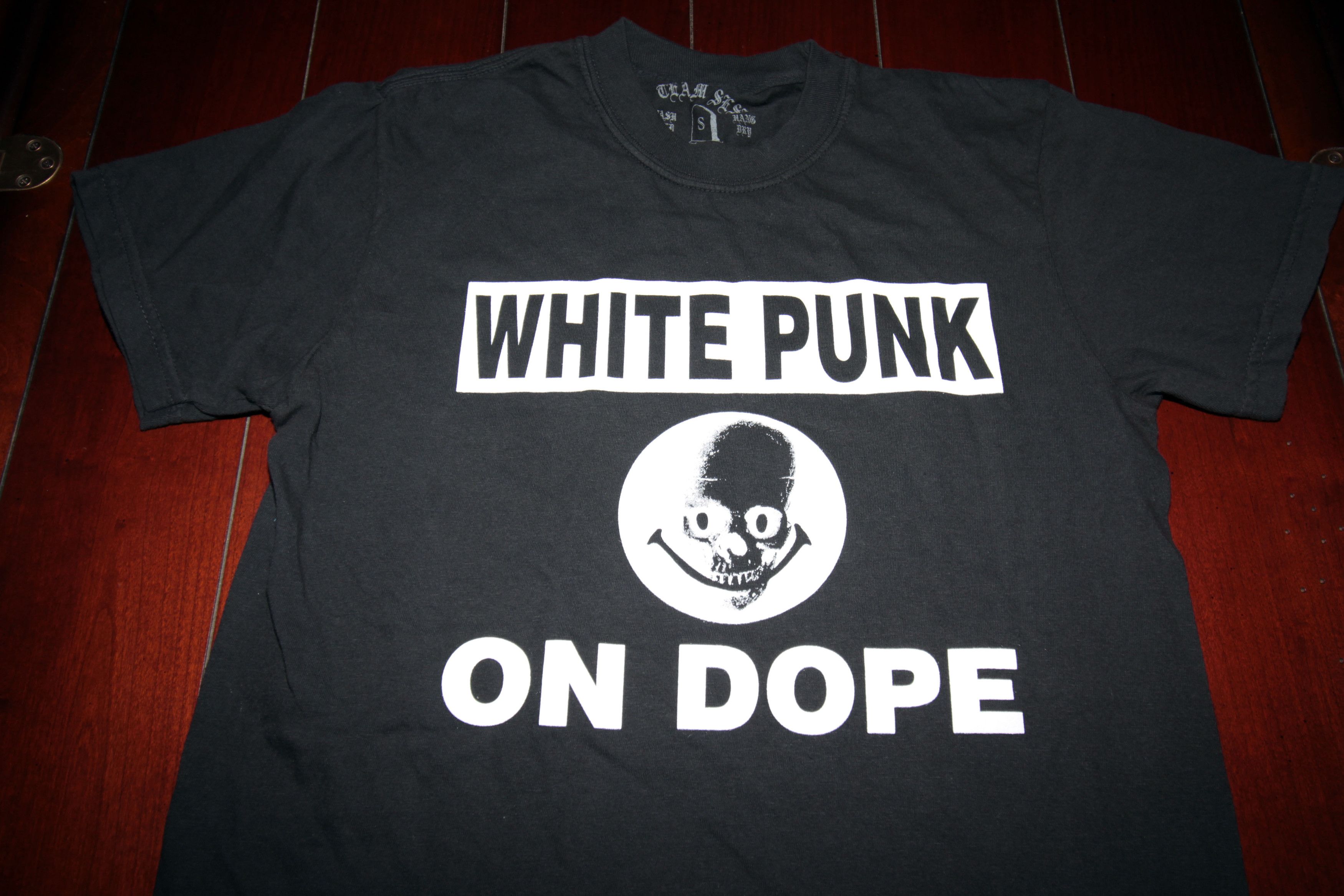 Bones × TeamSESH TeamSESH "WHITE PUNK ON DOPE" T-Shirt (Small) Size US S / EU 44-46 / 1 - 5 Thumbnail