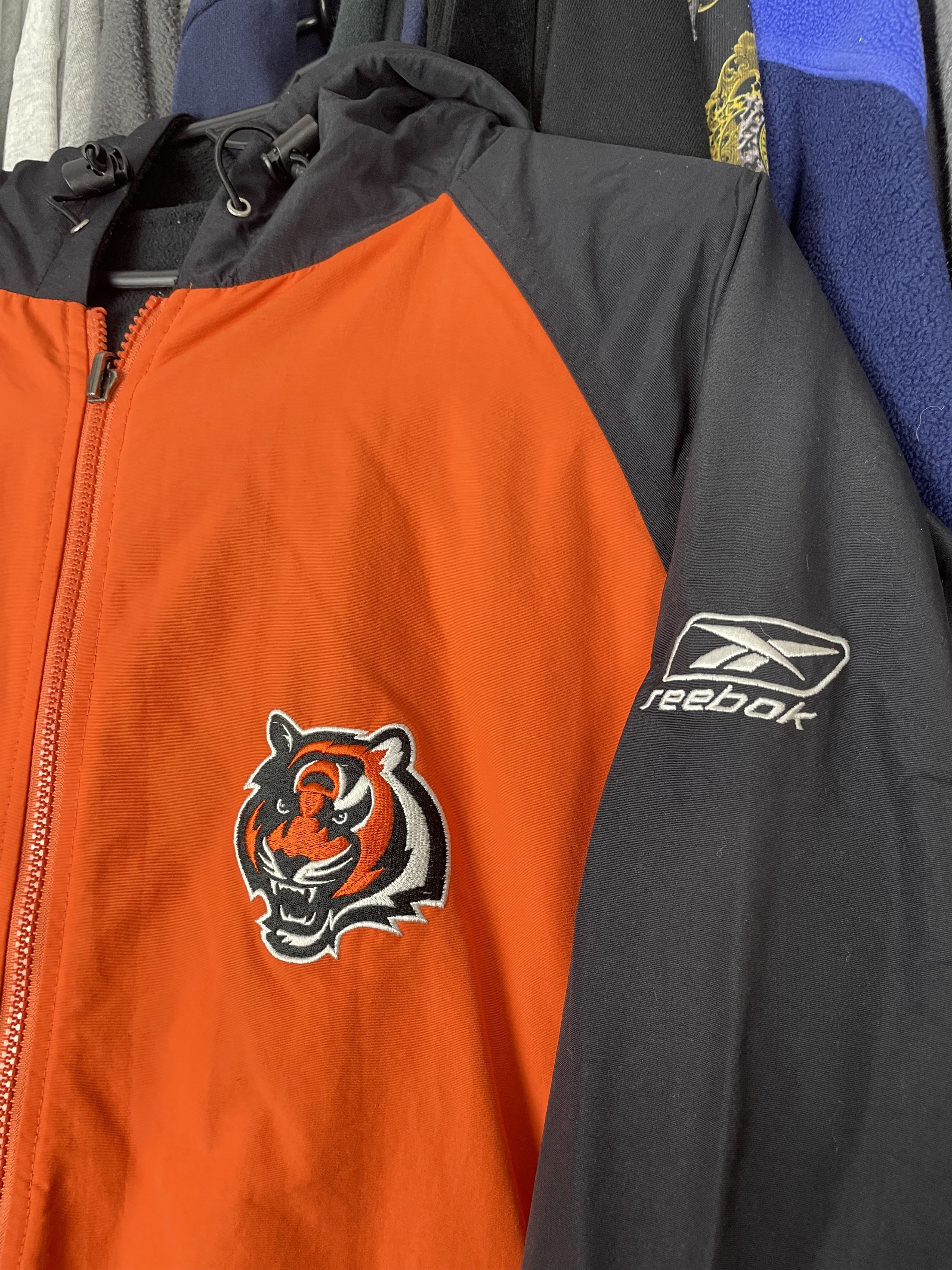 NFL × Reebok × Vintage Vintage Reebok reveresible jacket cincinnati bengals jacket Size US L / EU 52-54 / 3 - 7 Thumbnail