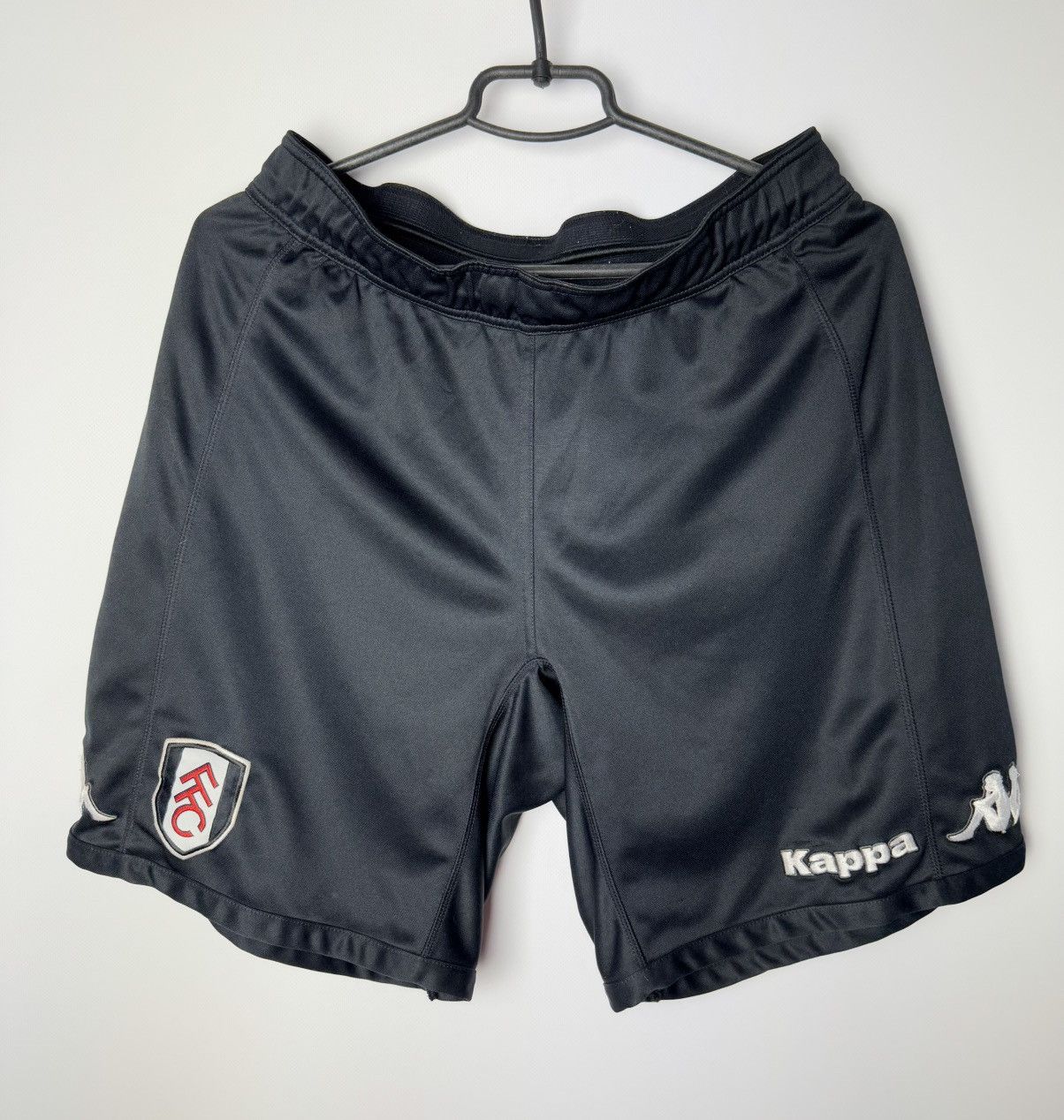 Kappa Fulham 2010 2011 Home Football Soccer Shorts Kappa size XL Size US 36 / EU 52 - 1 Thumbnail