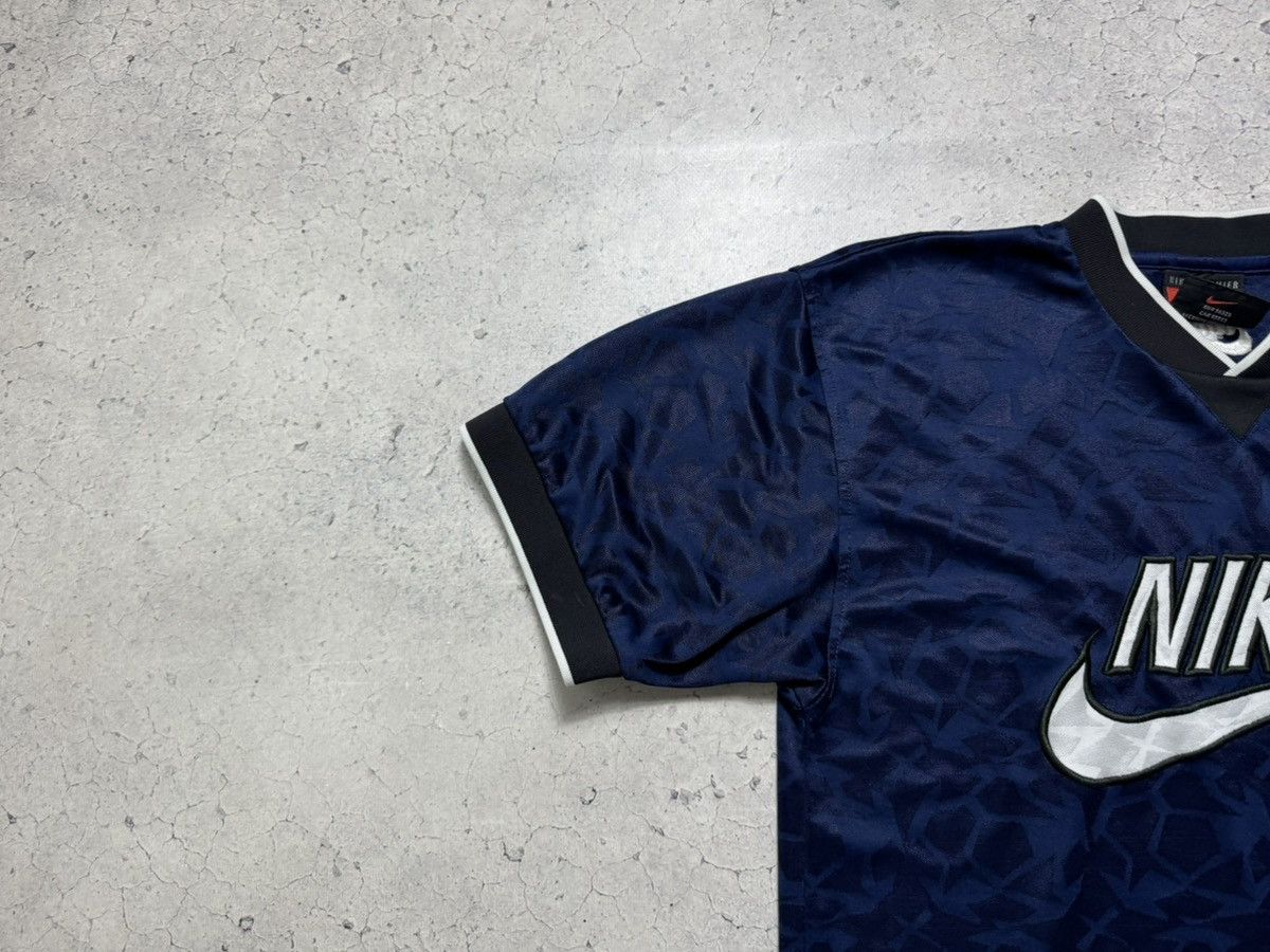 Nike Nike Vintage 90’s Big Logo Swoosh Jersey Shirt Size M Size US M / EU 48-50 / 2 - 3 Thumbnail