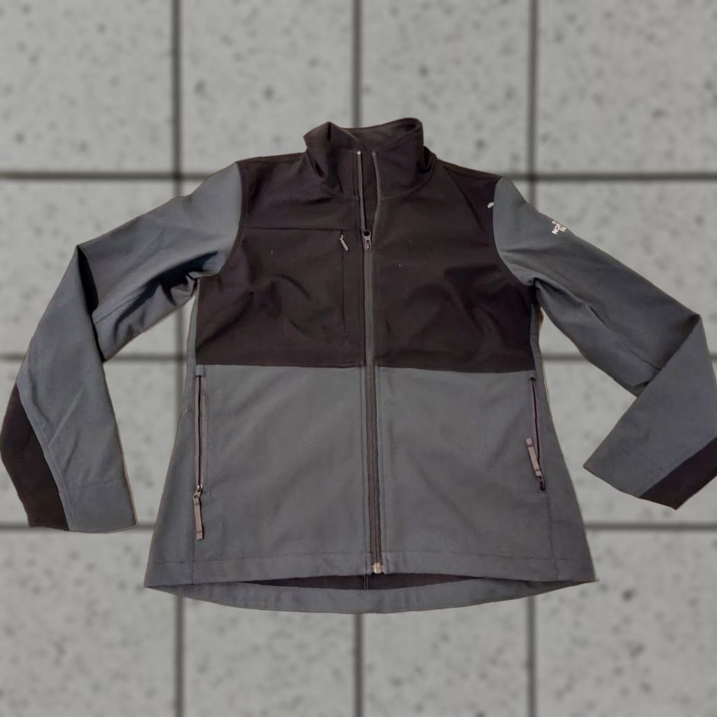 The North Face Womens The North Face Jacket M Medium Gray Athletic Outdoor Hiking Size M / US 6-8 / IT 42-44 - 1 Thumbnail