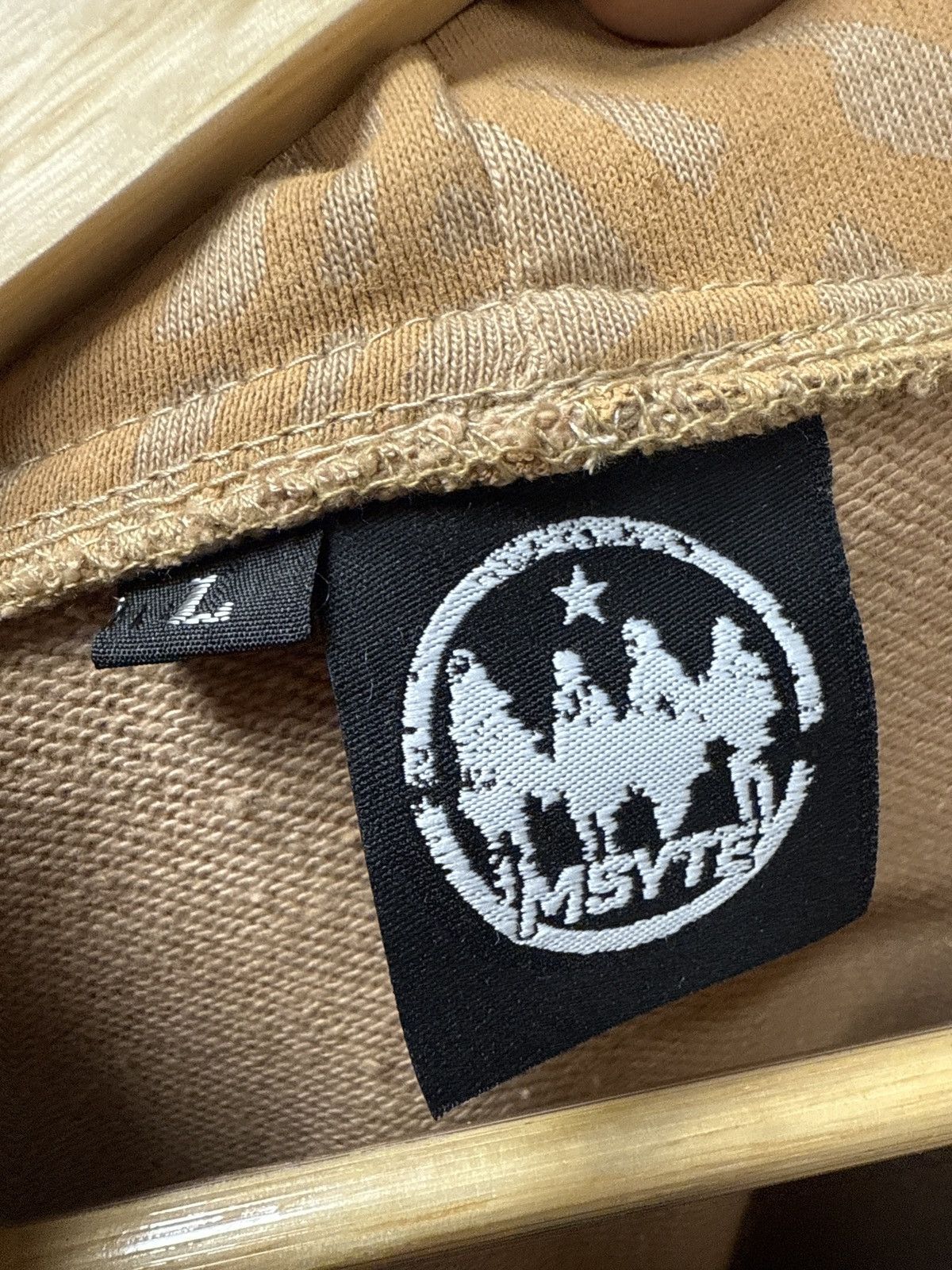 Other Msyte Brown Graffiti Zip Size US L / EU 52-54 / 3 - 3 Thumbnail